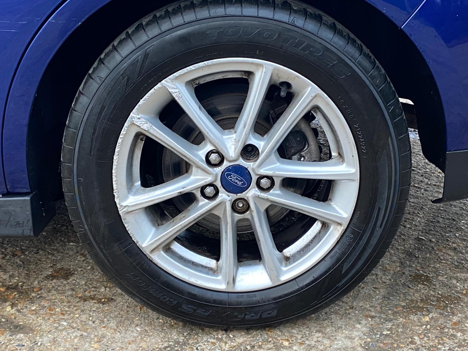 Ford Grand C-Max 1.5 TDCi Zetec MPV 5dr Diesel Manual Euro 6 (s/s) (120 ps)