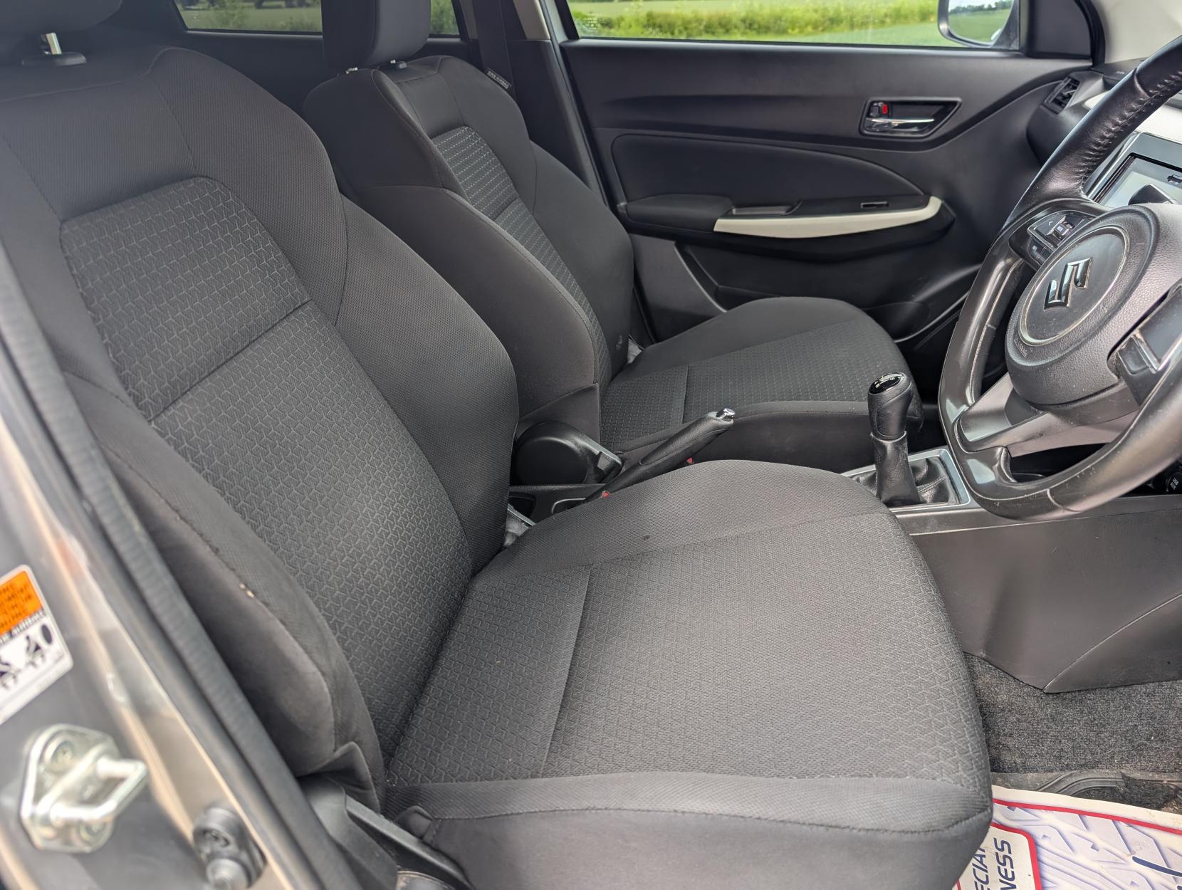 Suzuki Swift 1.0 Boosterjet SZ-T Hatchback 5dr Petrol Manual Euro 6 (111 ps)