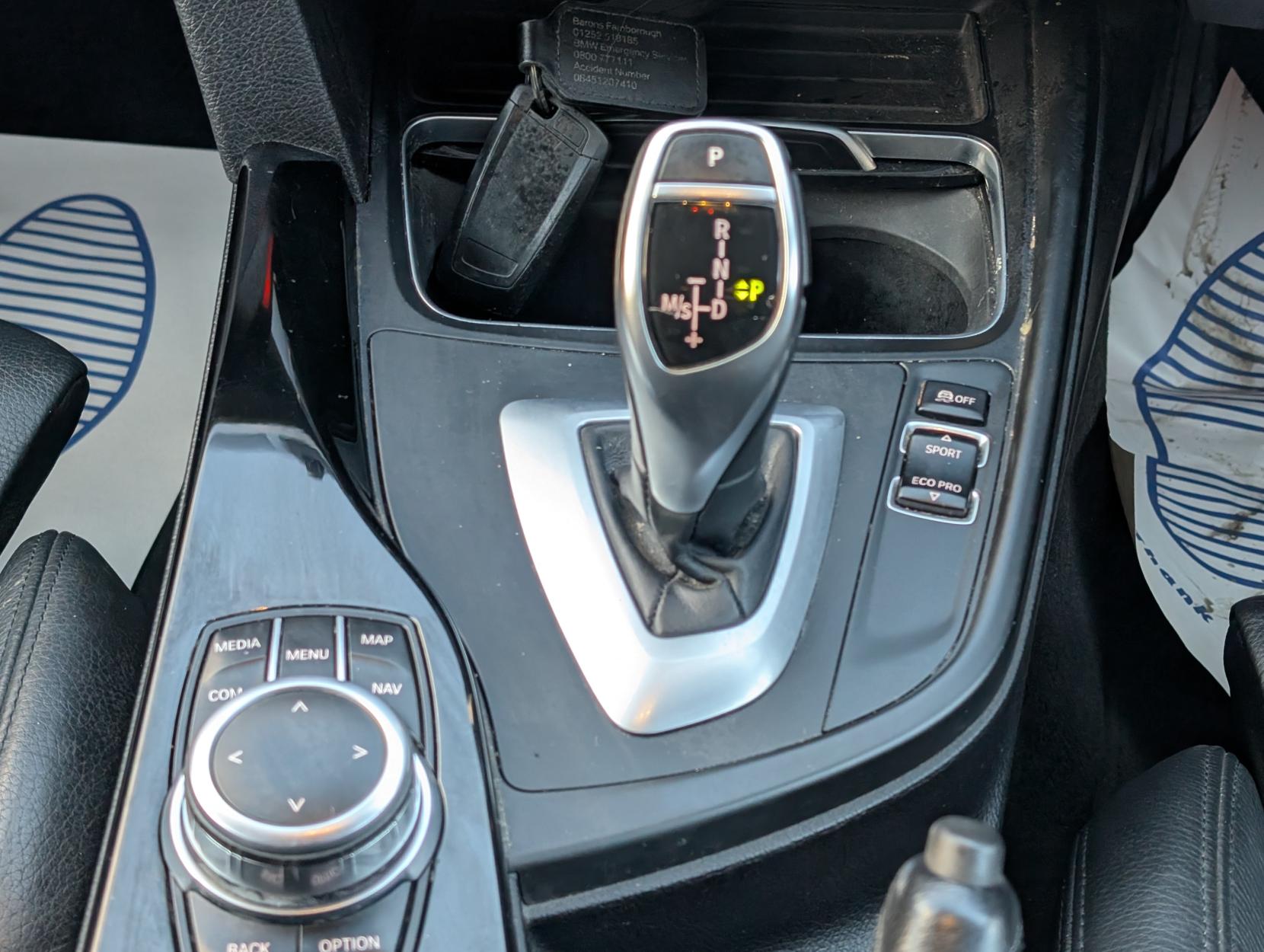 BMW 3 Series 2.0 320d Sport Saloon 4dr Diesel Auto Euro 6 (s/s) (190 ps)