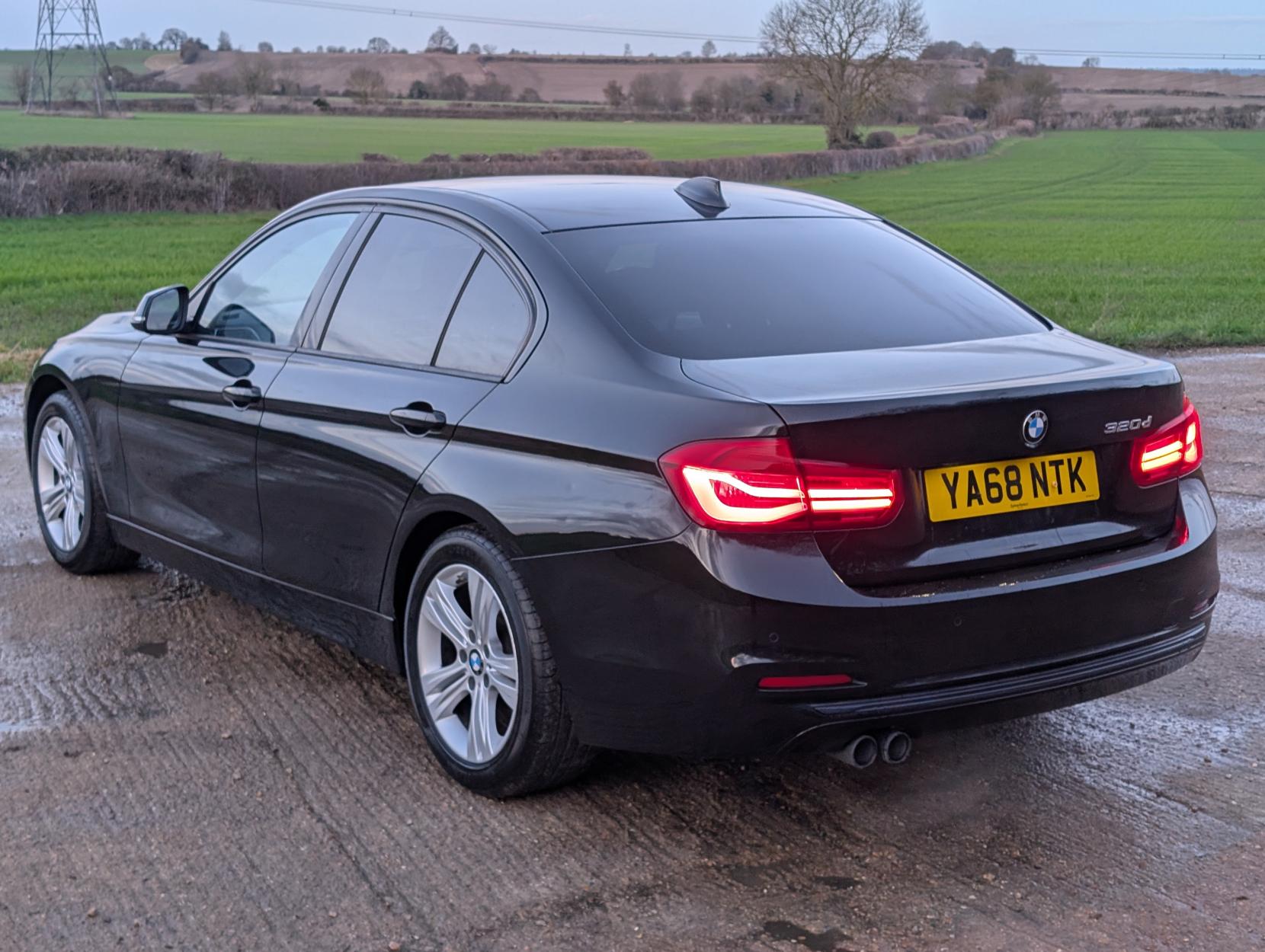 BMW 3 Series 2.0 320d Sport Saloon 4dr Diesel Auto Euro 6 (s/s) (190 ps)