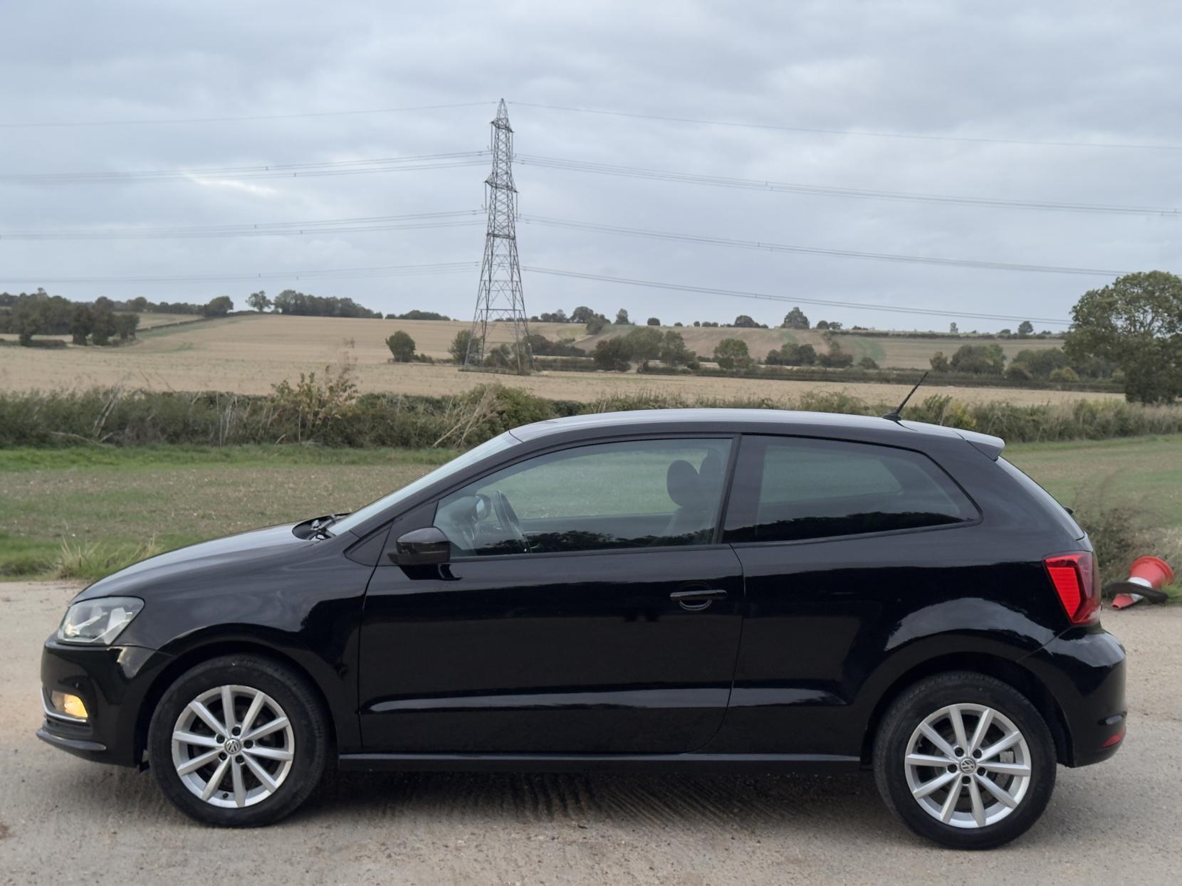 Volkswagen Polo 1.0 BlueMotion Tech Match Hatchback 3dr Petrol Manual Euro 6 (s/s) (75 ps)