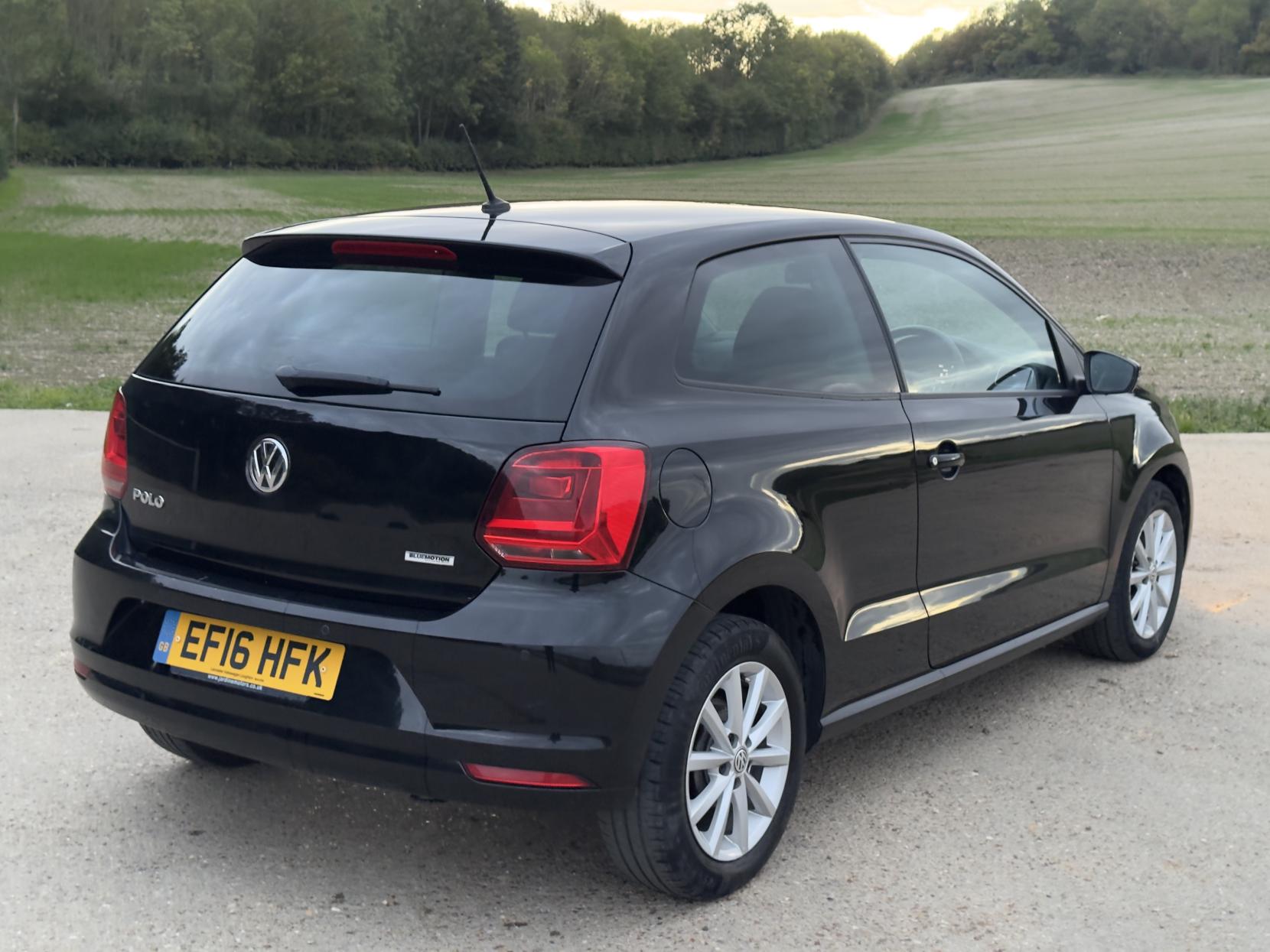 Volkswagen Polo 1.0 BlueMotion Tech Match Hatchback 3dr Petrol Manual Euro 6 (s/s) (75 ps)