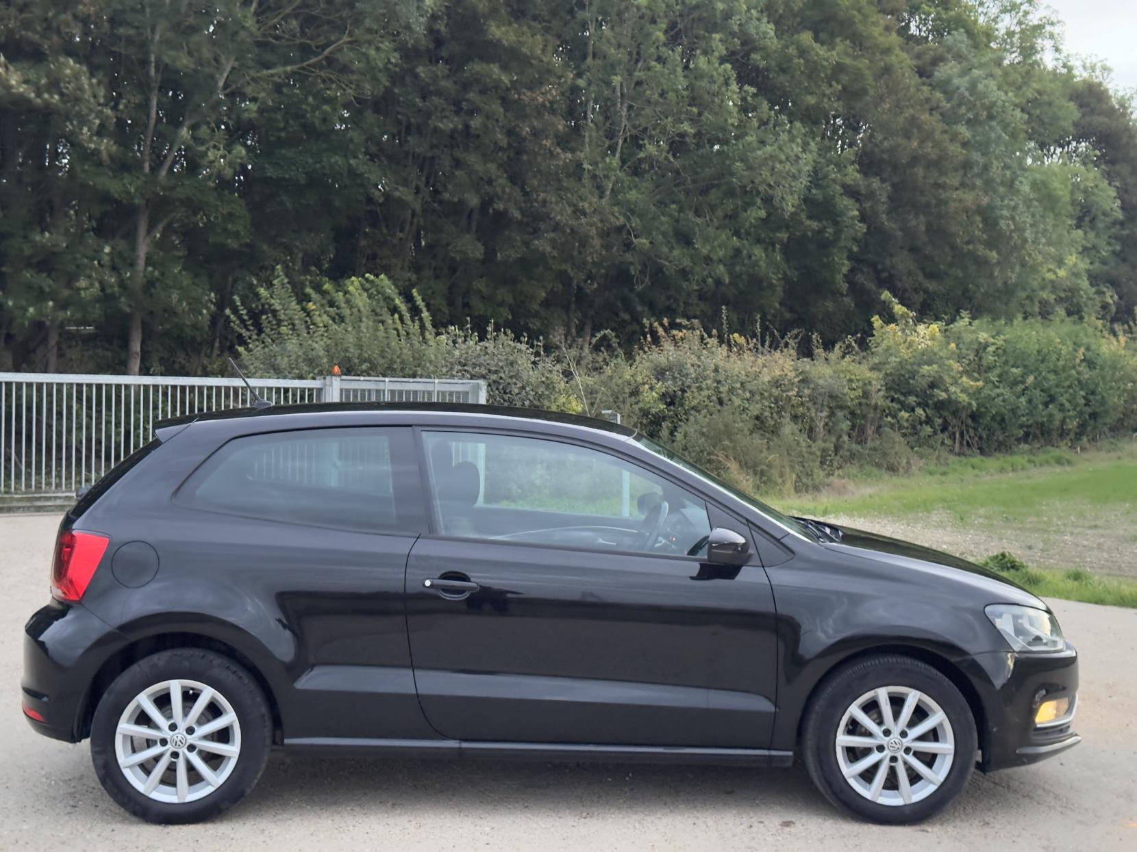 Volkswagen Polo 1.0 BlueMotion Tech Match Hatchback 3dr Petrol Manual Euro 6 (s/s) (75 ps)