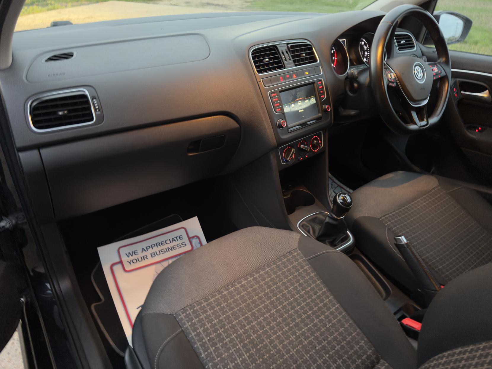 Volkswagen Polo 1.0 BlueMotion Tech Match Hatchback 3dr Petrol Manual Euro 6 (s/s) (75 ps)