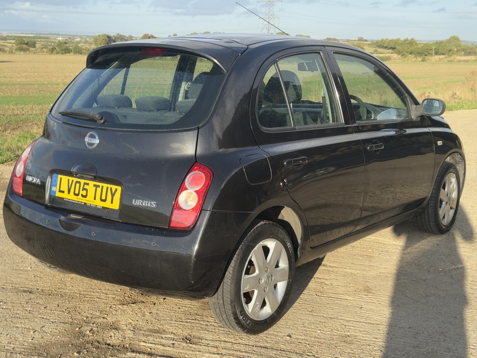 Nissan Micra 1.2 16v URBIS Hatchback 5dr Petrol Manual (161 g/km, 79 bhp)