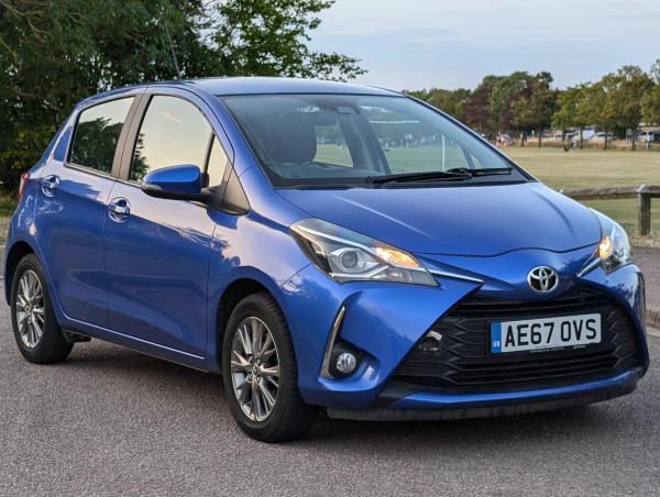 Toyota Yaris 1.5 VVT-i Icon Hatchback 5dr Petrol Manual Euro 6 (111 ps)