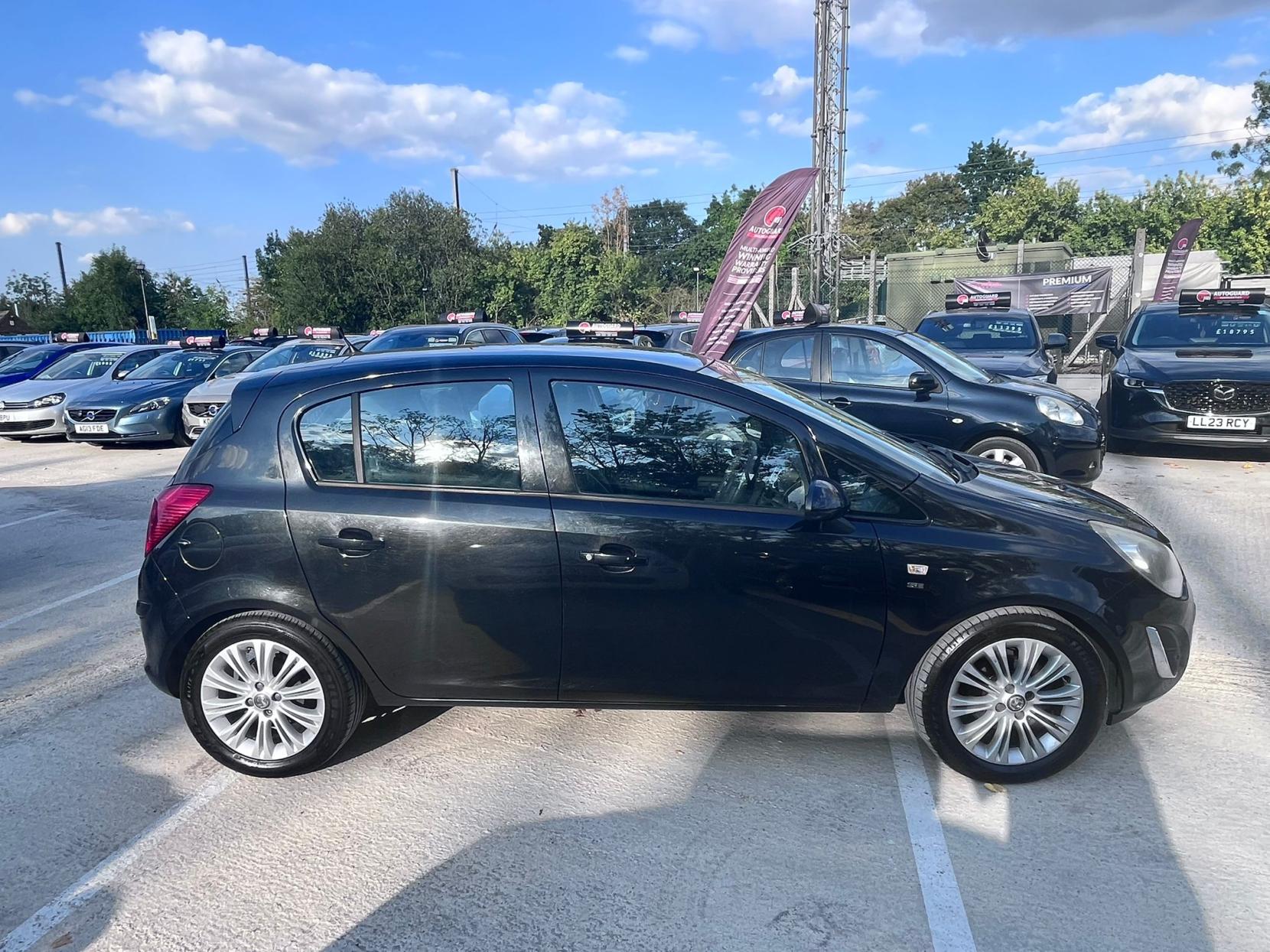 Vauxhall Corsa 1.4 16V SE Hatchback 5dr Petrol Manual Wide Ratio Euro 5 (100 ps)