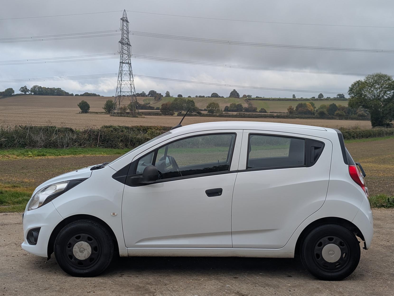 Chevrolet Spark 1.0i LS Hatchback 5dr Petrol Manual Euro 5 (Non a/c) (68 ps)