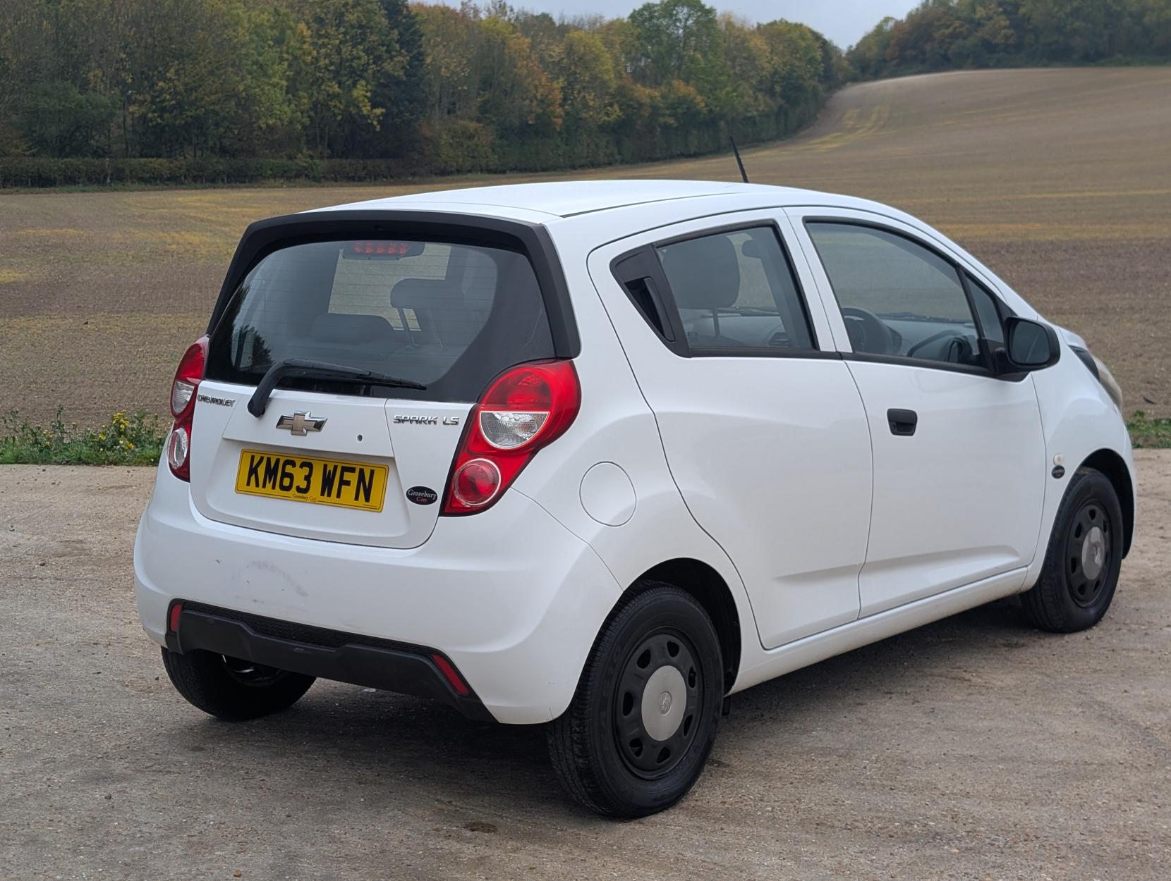 Chevrolet Spark 1.0i LS Hatchback 5dr Petrol Manual Euro 5 (Non a/c) (68 ps)