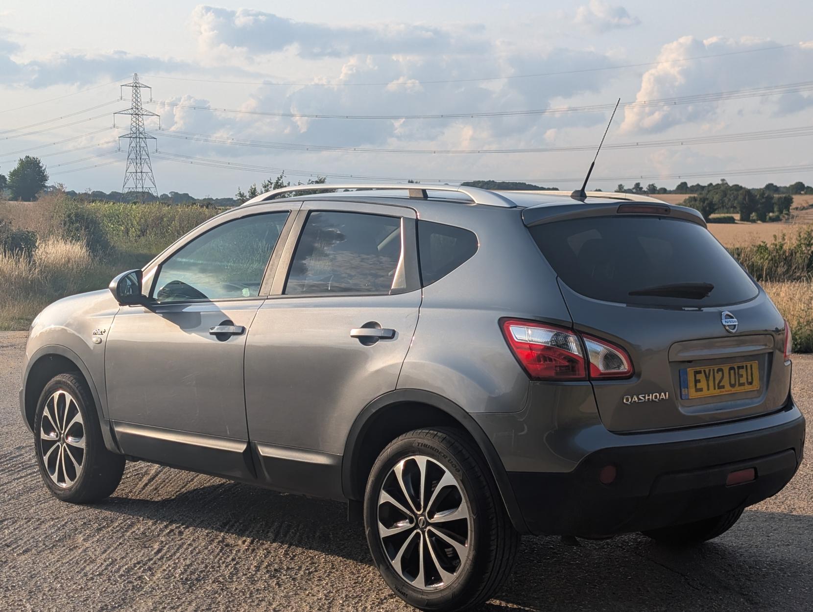 Nissan Qashqai 1.6 n-tec+ SUV 5dr Petrol Manual 2WD Euro 5 (117 ps)
