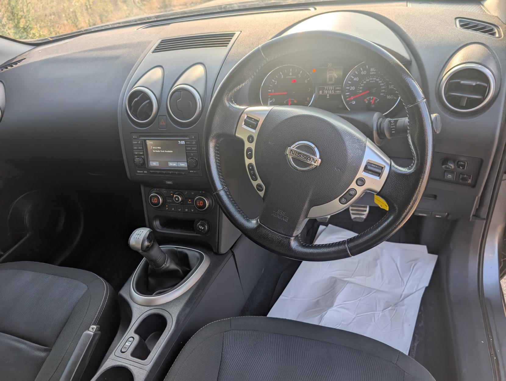 Nissan Qashqai 1.6 n-tec+ SUV 5dr Petrol Manual 2WD Euro 5 (117 ps)