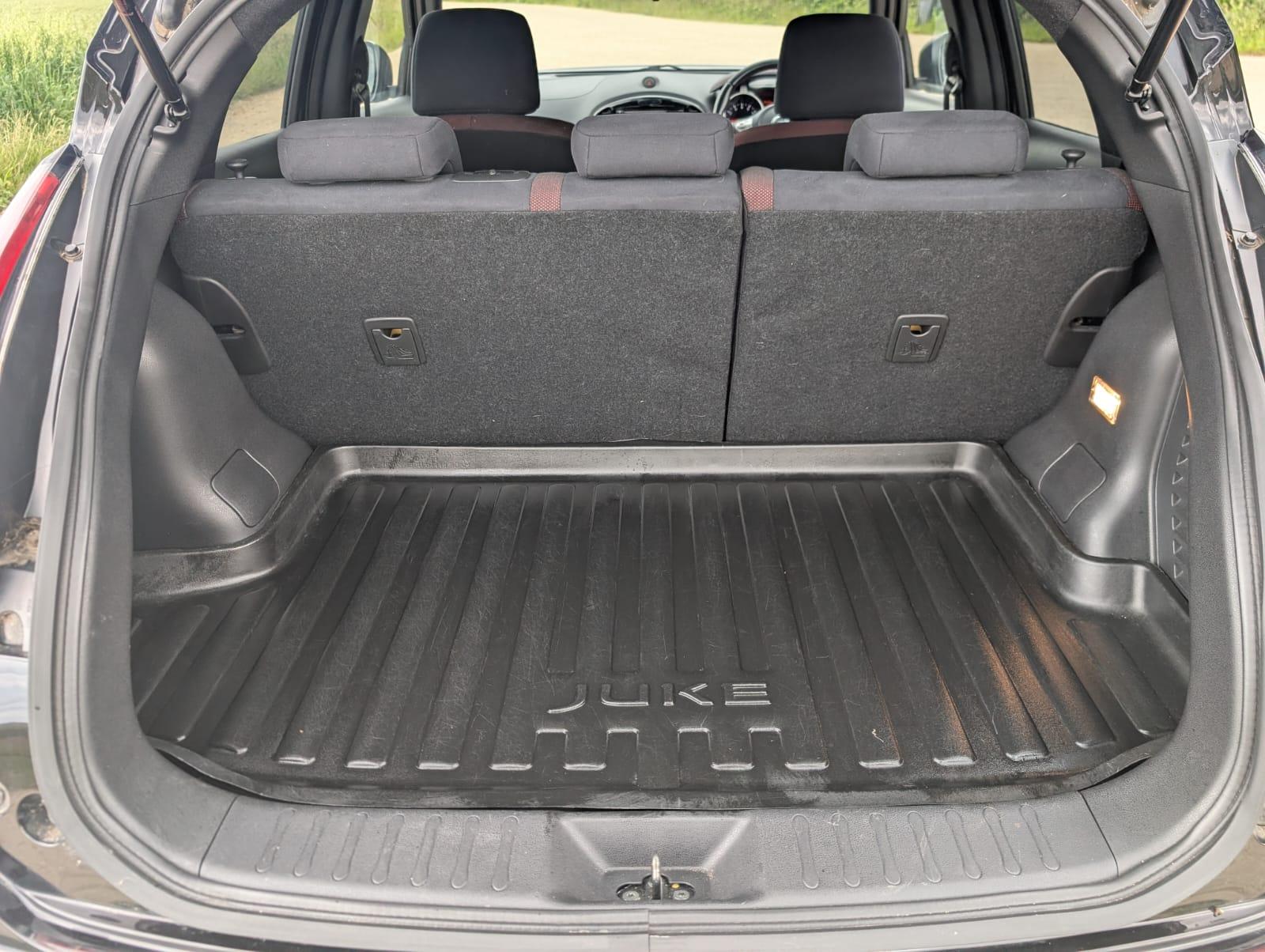 Nissan Juke 1.6 N-Connecta SUV 5dr Petrol XTRON Euro 6 (117 ps)
