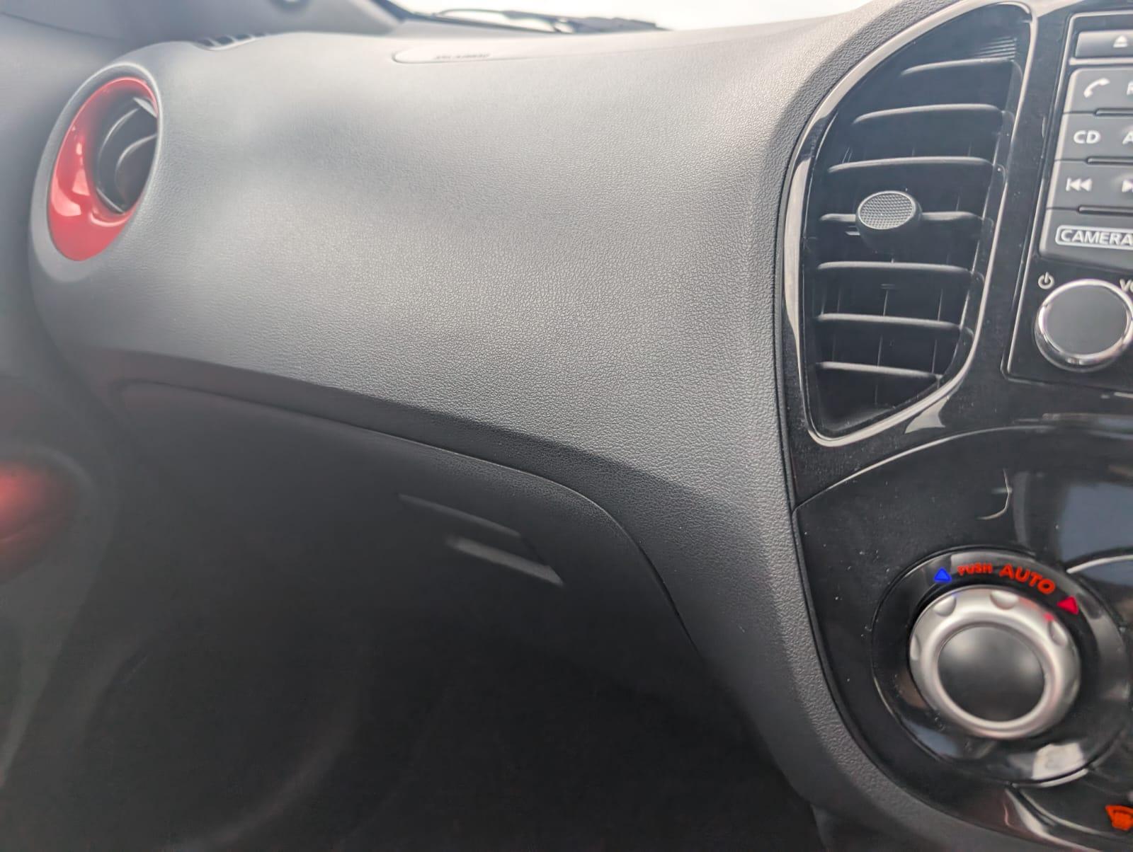 Nissan Juke 1.6 N-Connecta SUV 5dr Petrol XTRON Euro 6 (117 ps)