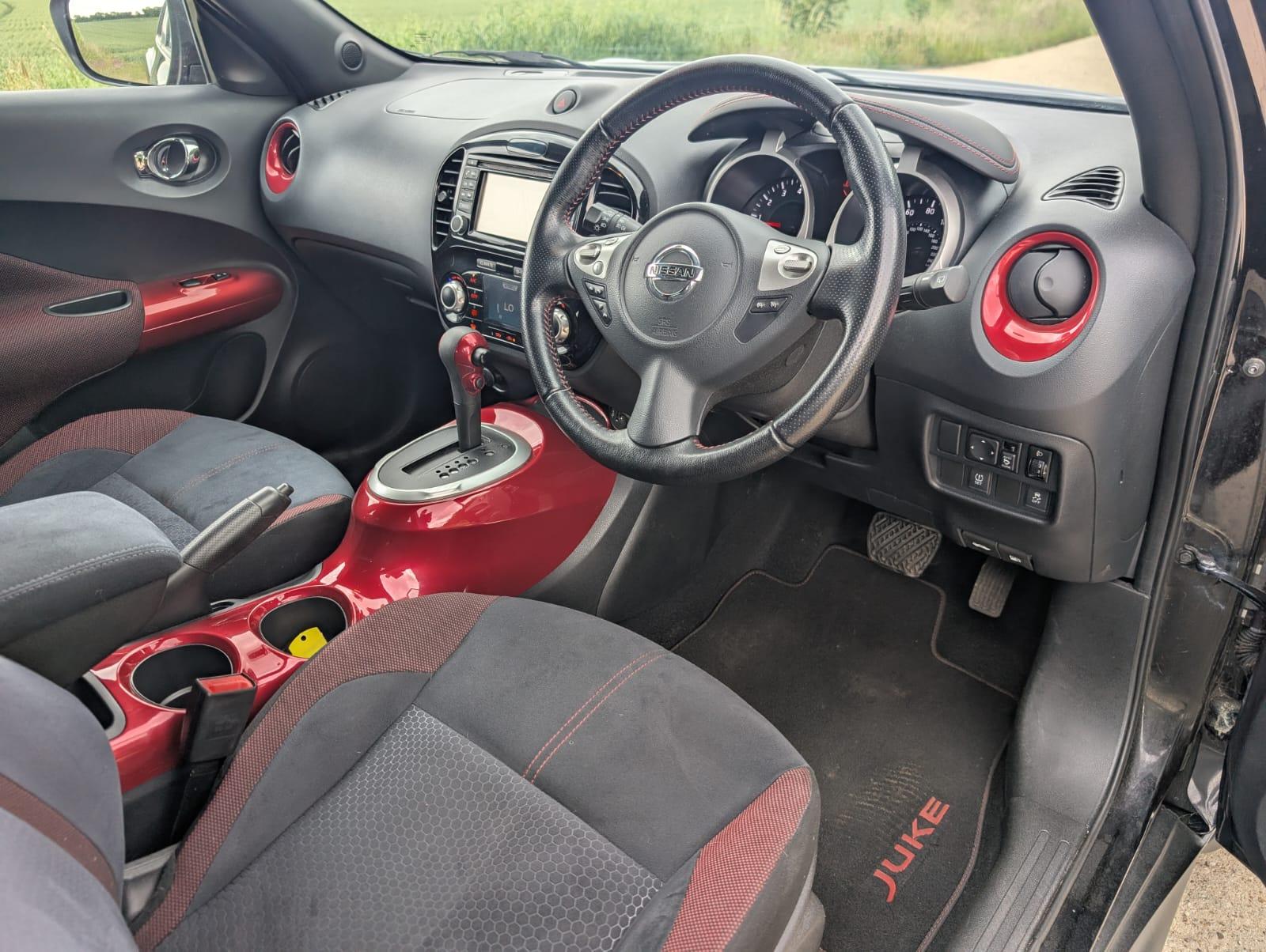 Nissan Juke 1.6 N-Connecta SUV 5dr Petrol XTRON Euro 6 (117 ps)