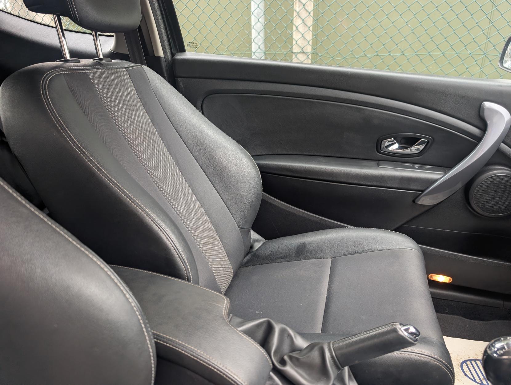 Renault Megane 1.5 dCi Dynamique Nav Coupe 3dr Diesel Manual Euro 6 (s/s) (110 ps)