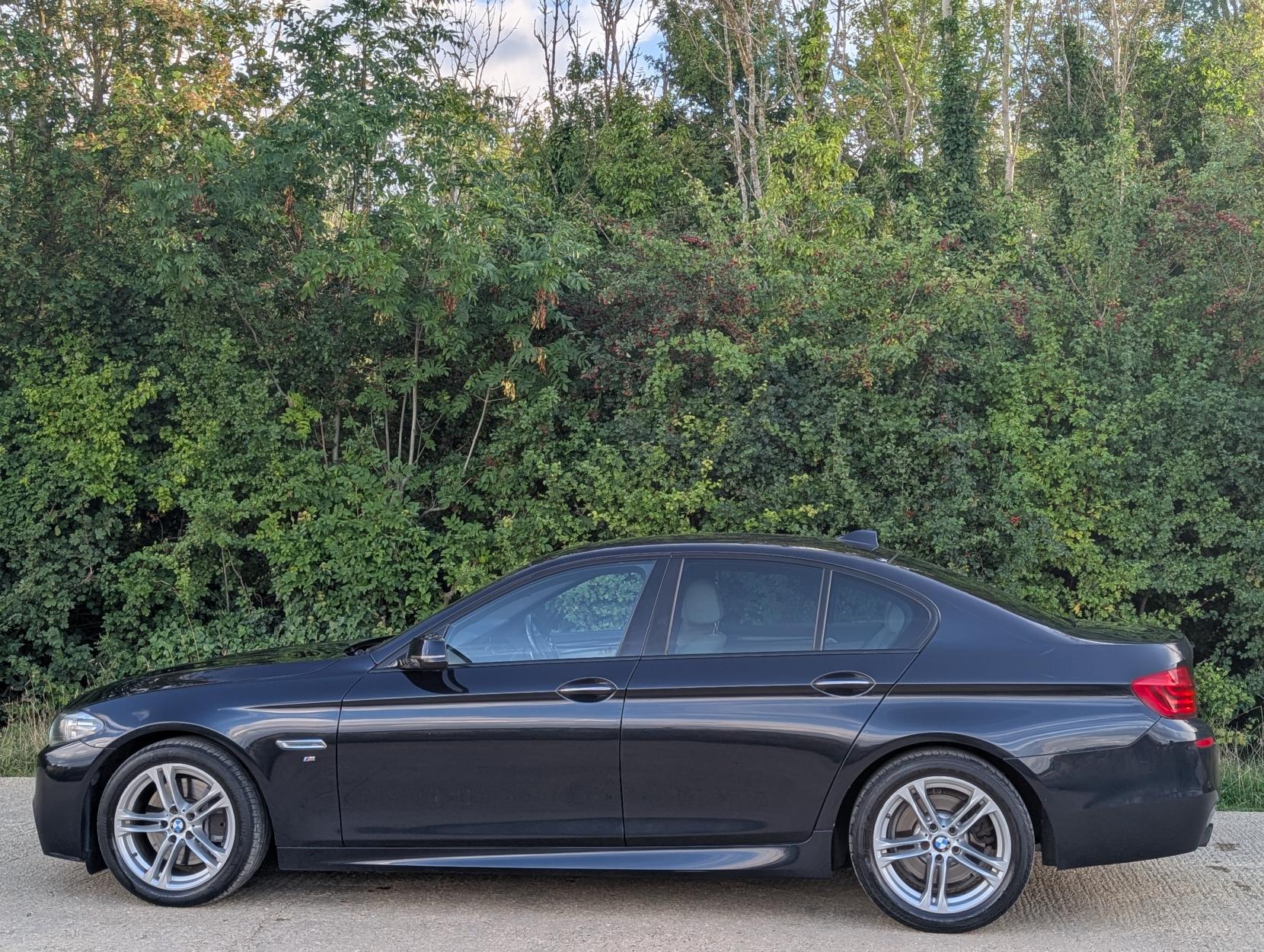 BMW 5 Series 2.0 525d M Sport Saloon 4dr Diesel Auto Euro 6 (s/s) (218 ps)
