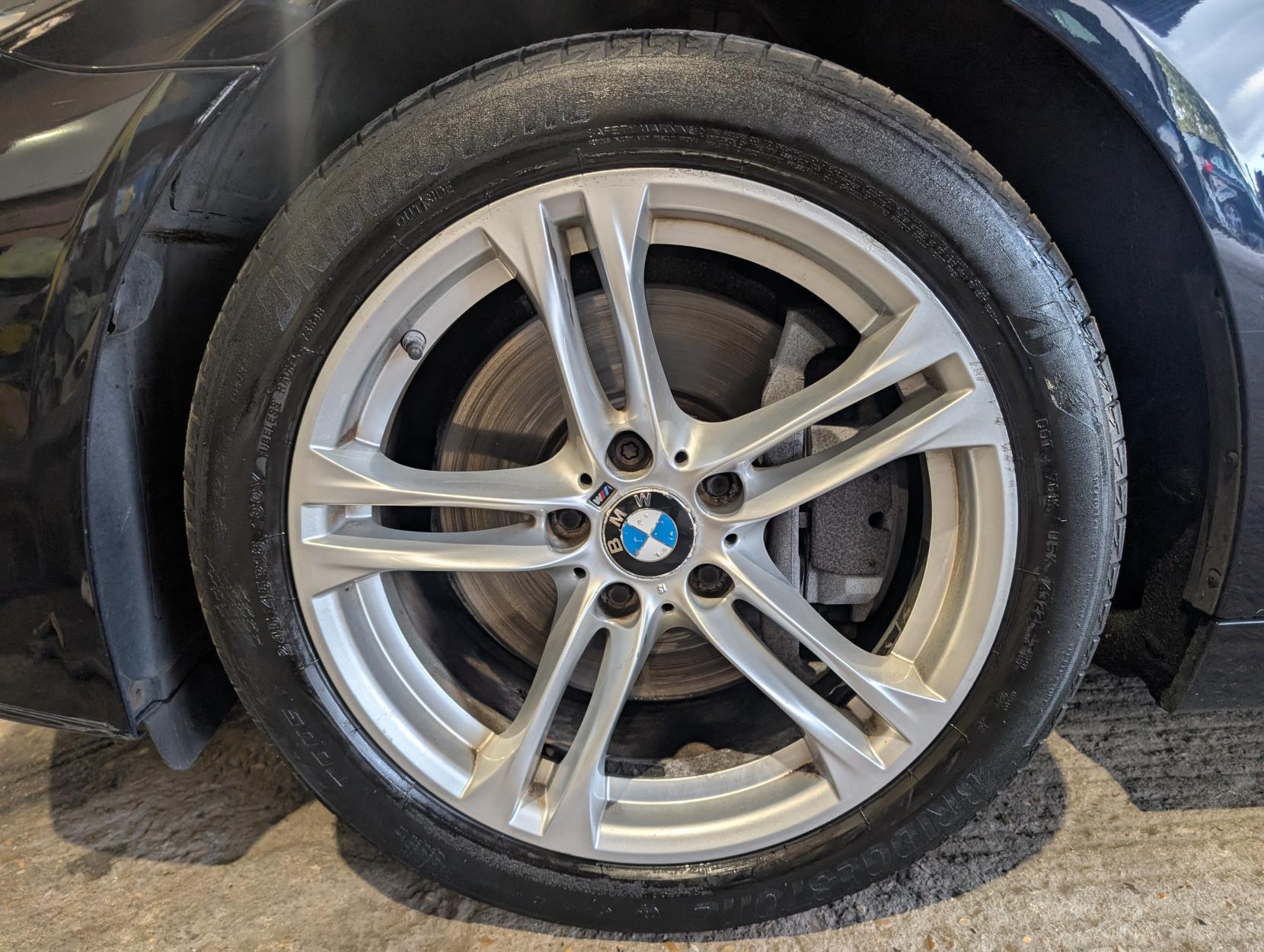 BMW 5 Series 2.0 525d M Sport Saloon 4dr Diesel Auto Euro 6 (s/s) (218 ps)