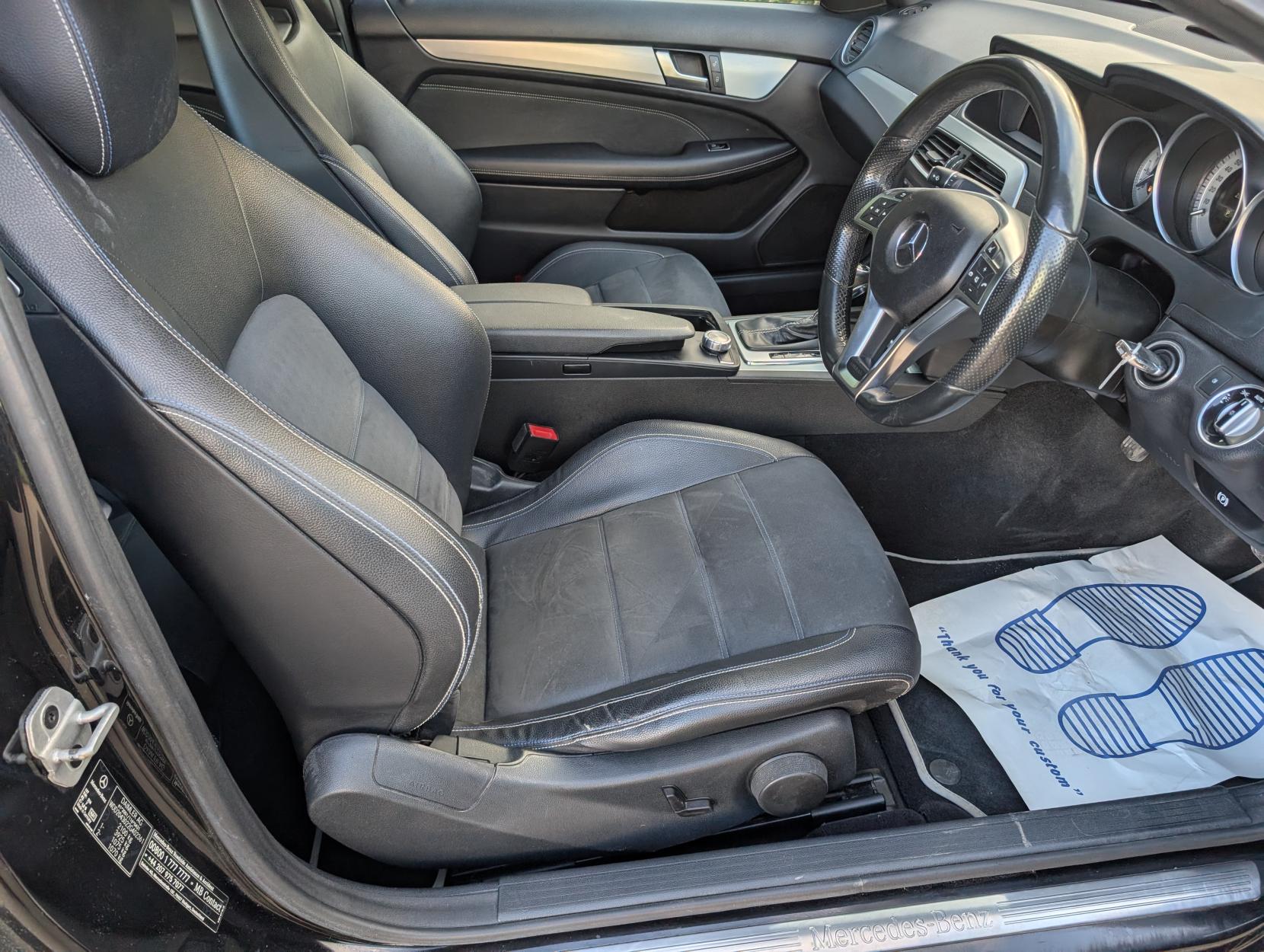 Mercedes-Benz C Class 2.1 C220 CDI AMG Sport Edition Coupe 2dr Diesel G-Tronic+ Euro 5 (s/s) (170 ps)