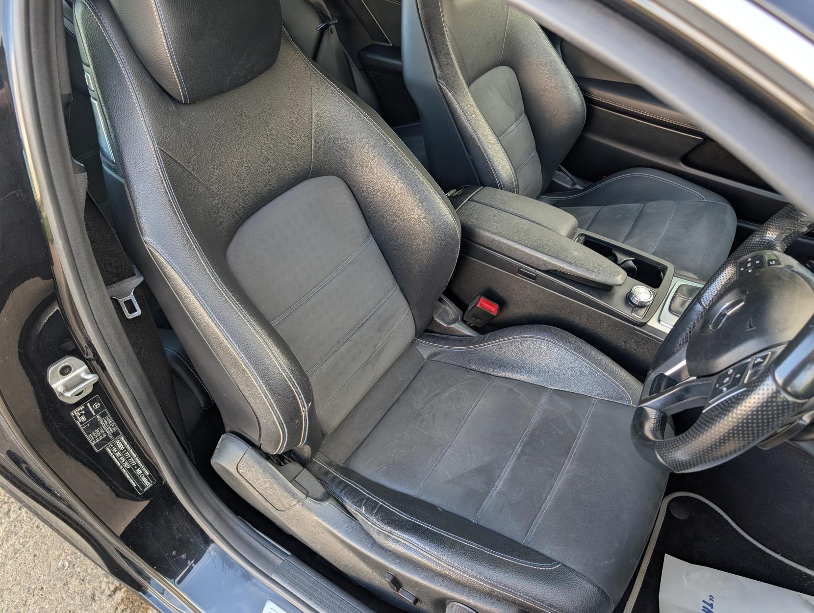 Mercedes-Benz C Class 2.1 C220 CDI AMG Sport Edition Coupe 2dr Diesel G-Tronic+ Euro 5 (s/s) (170 ps)