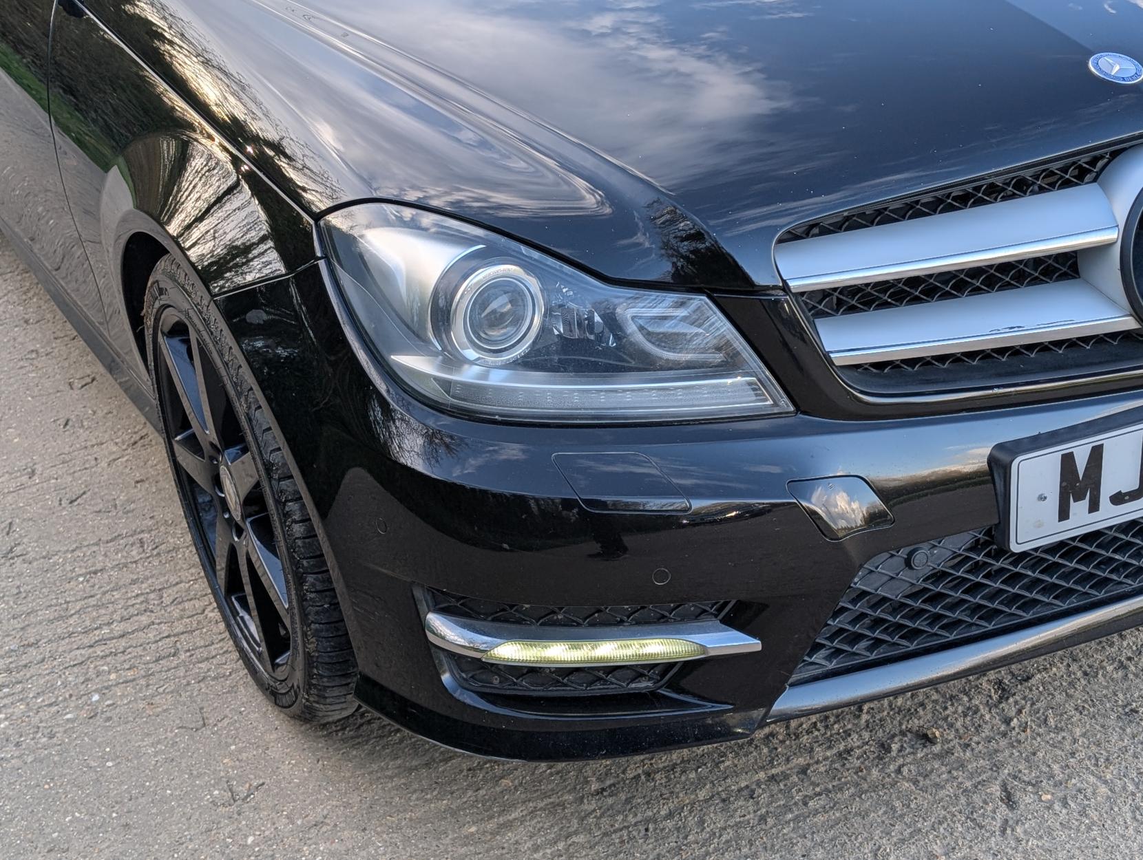 Mercedes-Benz C Class 2.1 C220 CDI AMG Sport Edition Coupe 2dr Diesel G-Tronic+ Euro 5 (s/s) (170 ps)