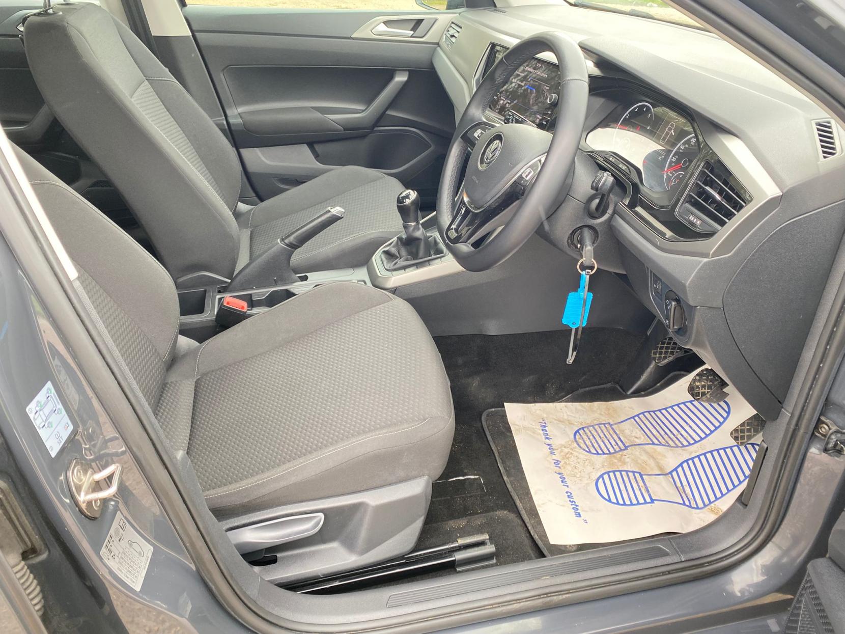 Volkswagen Polo 1.0 EVO SE Hatchback 5dr Petrol Manual Euro 6 (s/s) (80 ps)