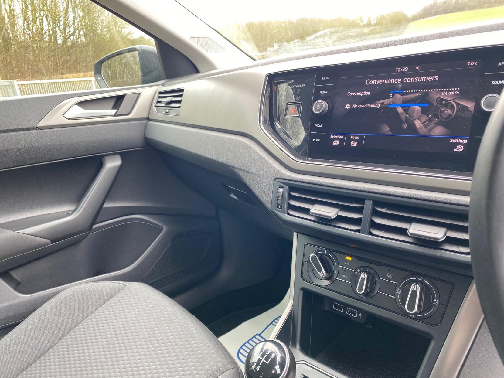 Volkswagen Polo 1.0 EVO SE Hatchback 5dr Petrol Manual Euro 6 (s/s) (80 ps)