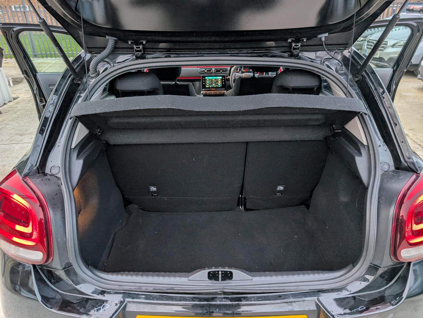 Citroen C3 1.2 PureTech Flair Plus Hatchback 5dr Petrol Manual Euro 6 (s/s) (83 ps)