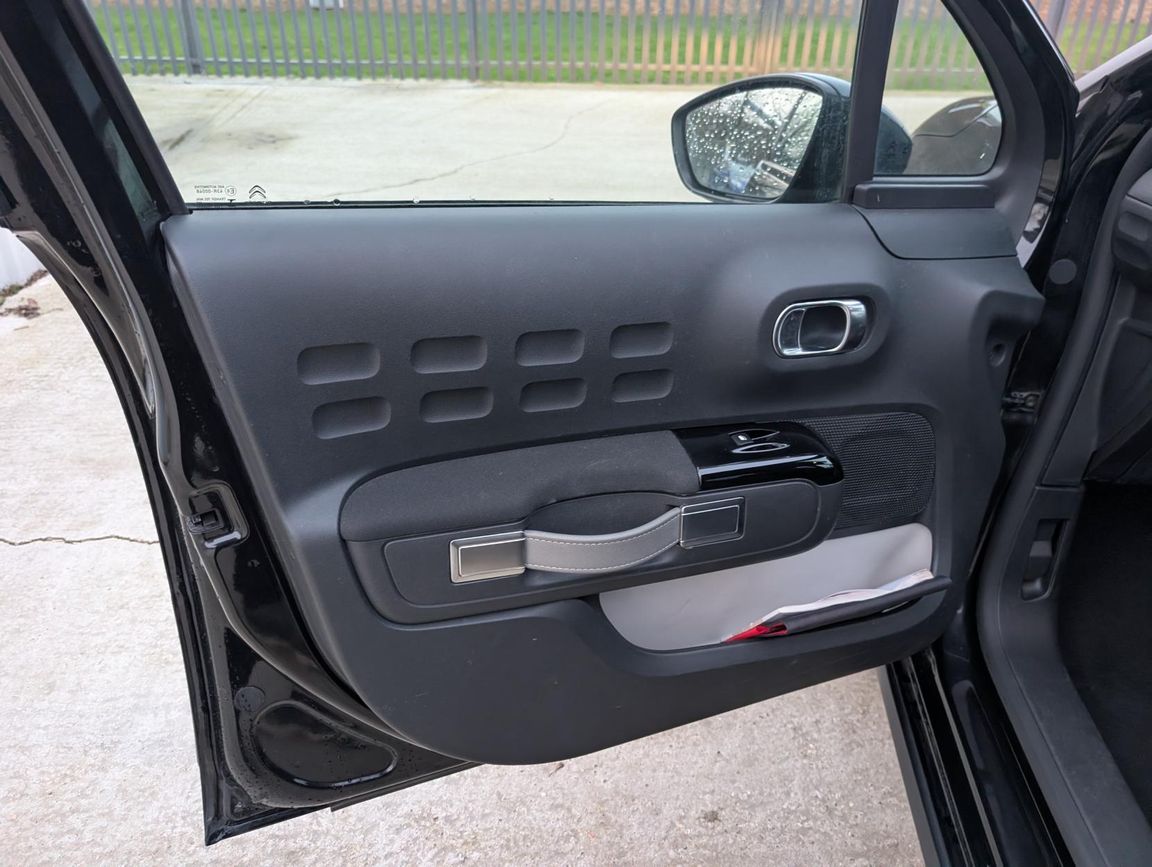 Citroen C3 1.2 PureTech Flair Plus Hatchback 5dr Petrol Manual Euro 6 (s/s) (83 ps)