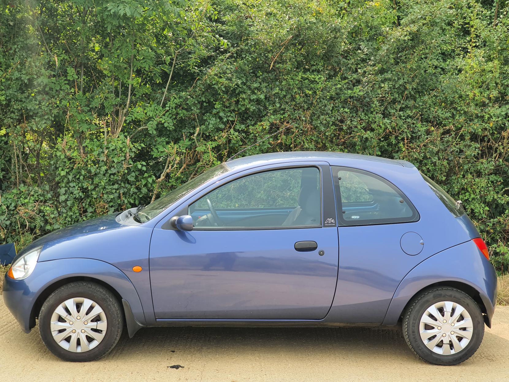 Ford Ka 1.3 Collection Hatchback 3dr Petrol Manual (154 g/km, 69 bhp)