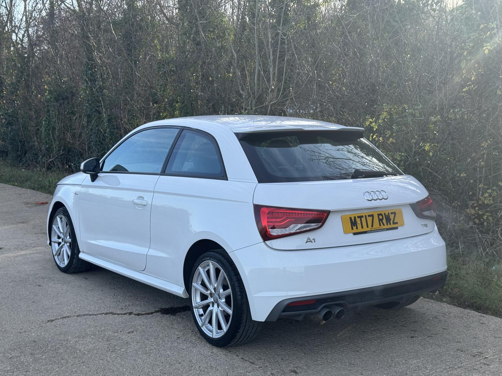 Audi A1 1.4 TFSI S line Hatchback 3dr Petrol Manual Euro 6 (s/s) (125 ps)