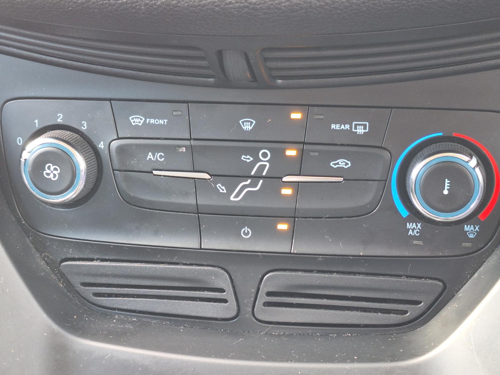 Ford C-Max 1.6 Ti-VCT Zetec MPV 5dr Petrol Manual Euro 6 (125 ps)