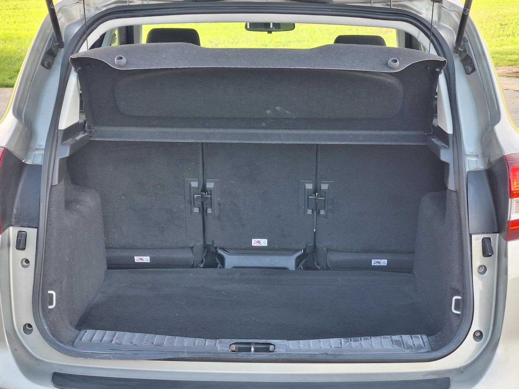 Ford C-Max 1.6 Ti-VCT Zetec MPV 5dr Petrol Manual Euro 6 (125 ps)