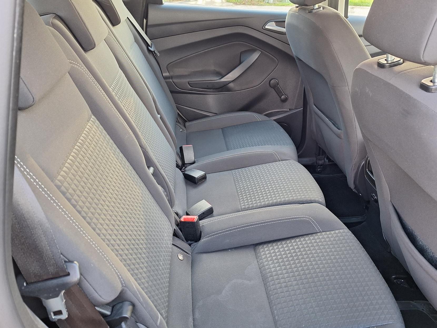 Ford C-Max 1.6 Ti-VCT Zetec MPV 5dr Petrol Manual Euro 6 (125 ps)