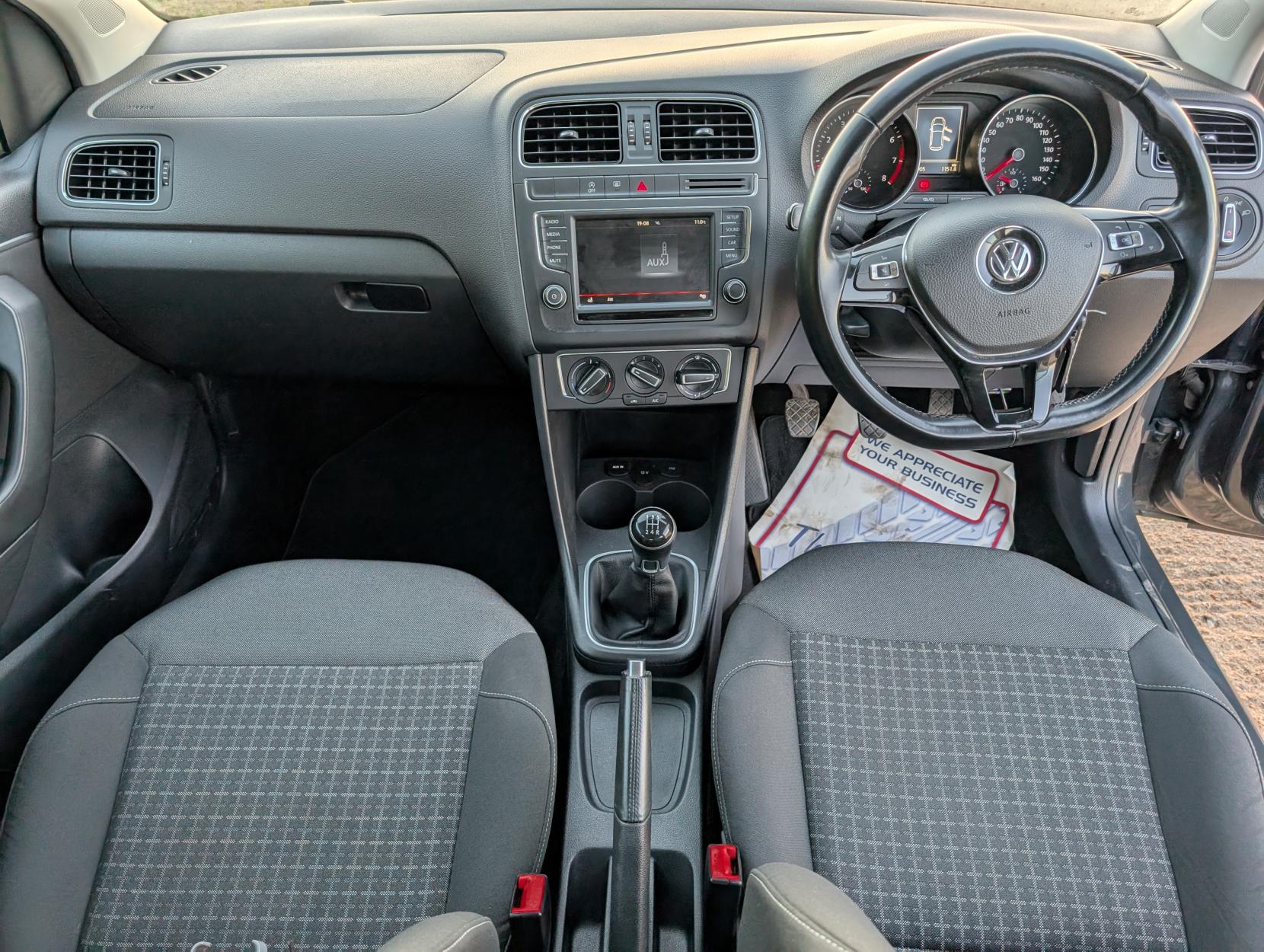 Volkswagen Polo 1.0 BlueMotion Tech SE Hatchback 5dr Petrol Manual Euro 6 (s/s) (75 ps)