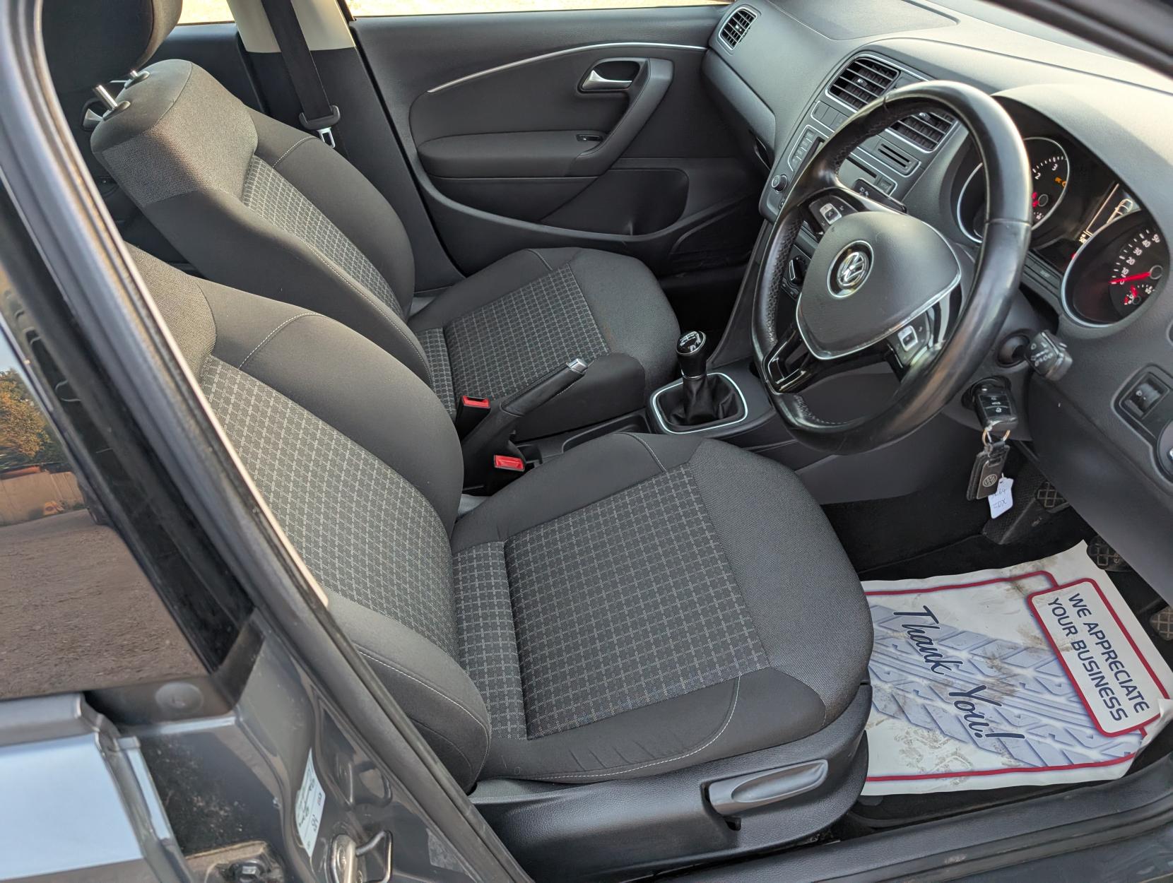 Volkswagen Polo 1.0 BlueMotion Tech SE Hatchback 5dr Petrol Manual Euro 6 (s/s) (75 ps)