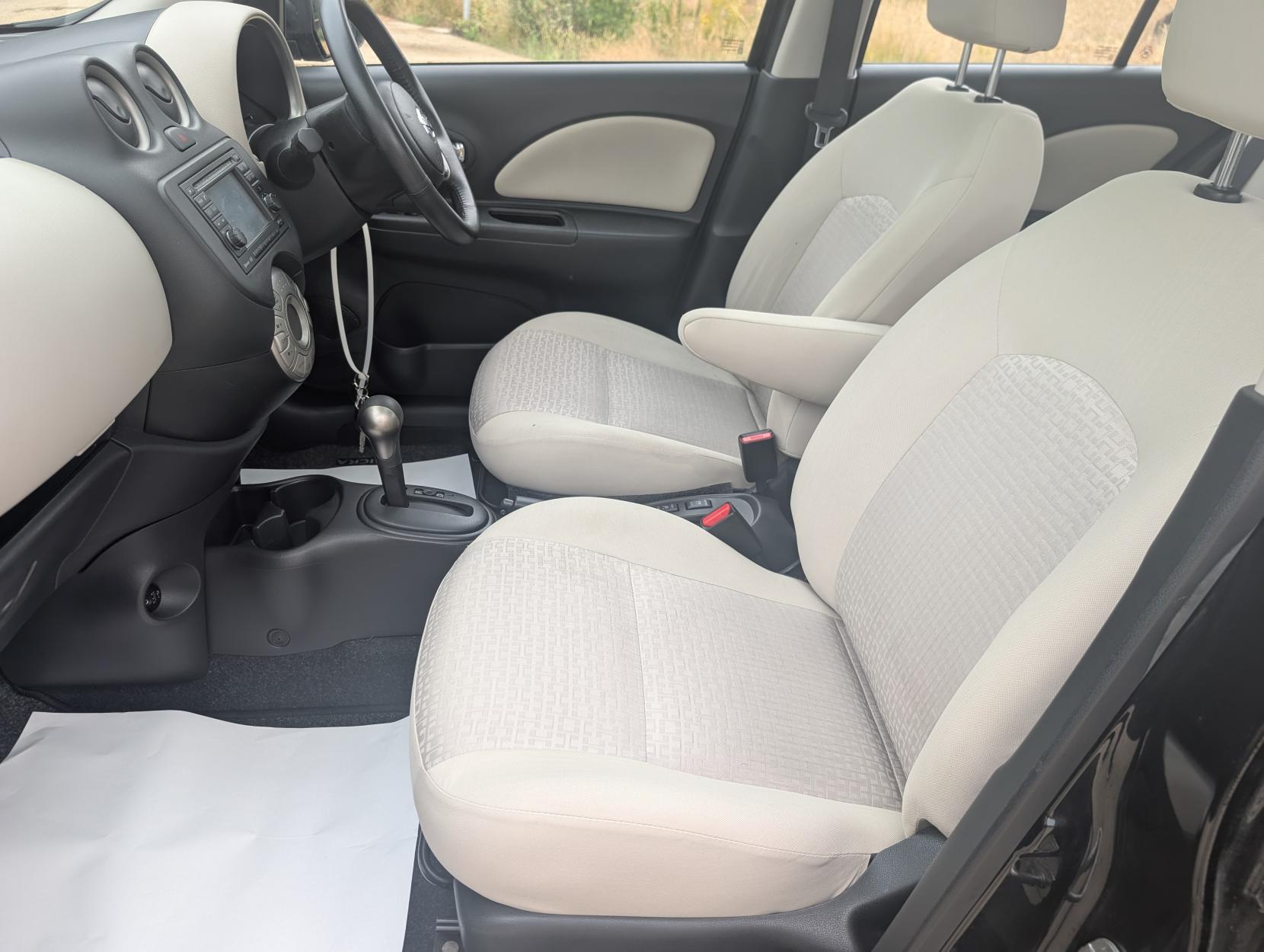 Nissan Micra 1.2 DIG-S Tekna Hatchback 5dr Petrol CVT Euro 5 (s/s) (98 ps)