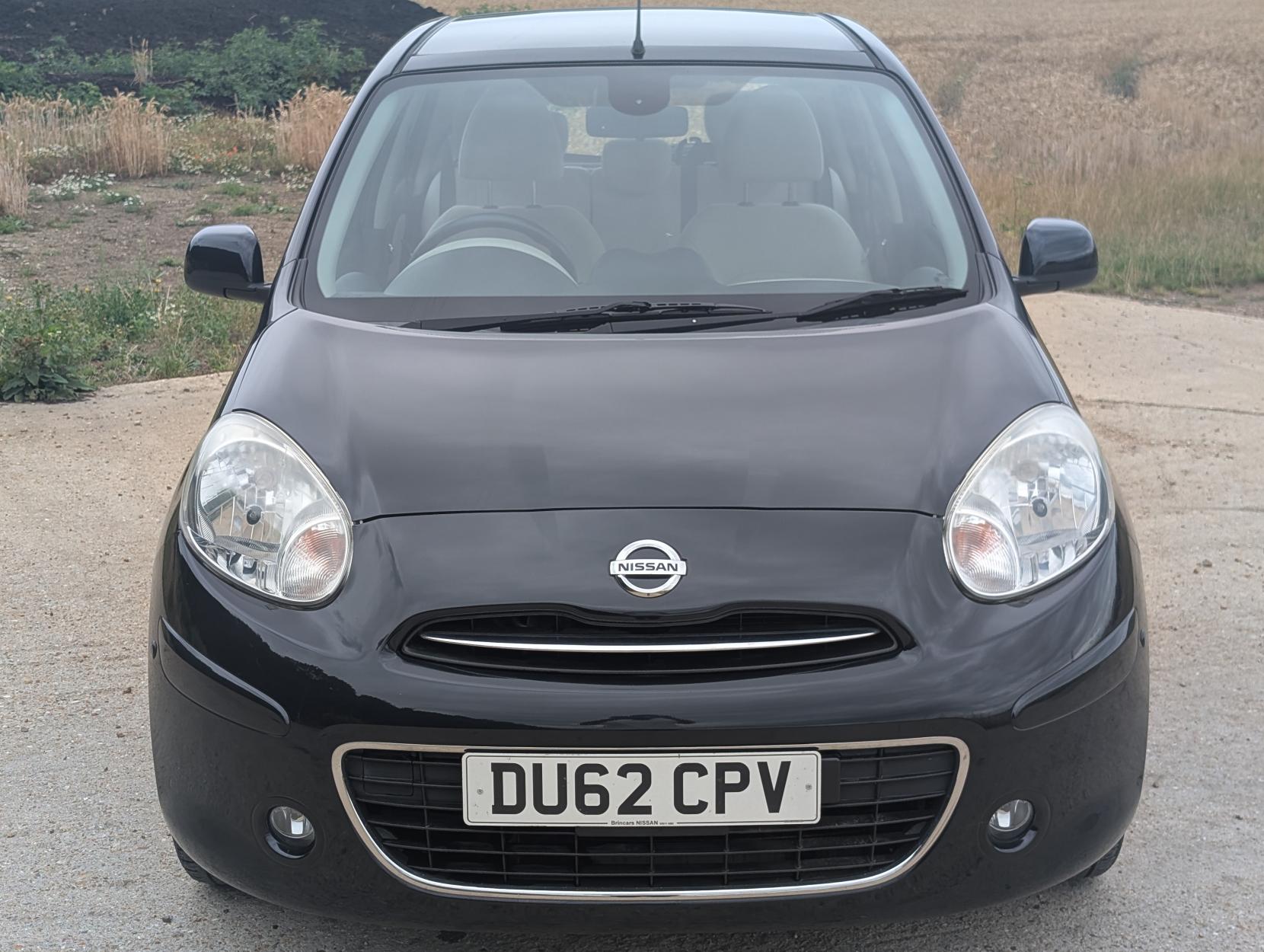 Nissan Micra 1.2 DIG-S Tekna Hatchback 5dr Petrol CVT Euro 5 (s/s) (98 ps)