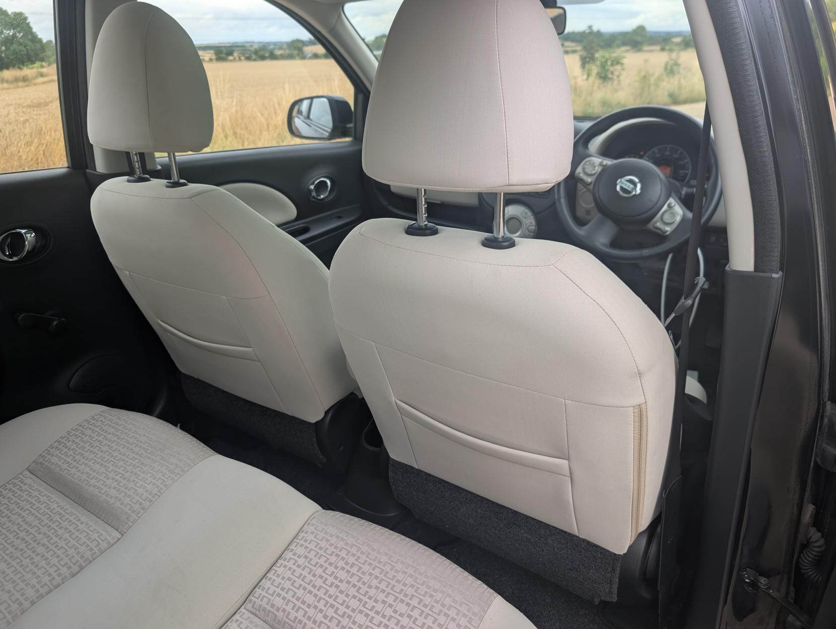 Nissan Micra 1.2 DIG-S Tekna Hatchback 5dr Petrol CVT Euro 5 (s/s) (98 ps)