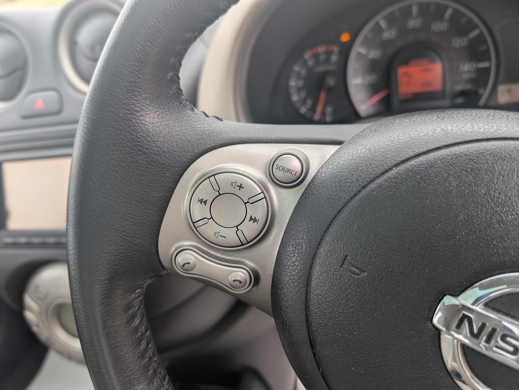 Nissan Micra 1.2 DIG-S Tekna Hatchback 5dr Petrol CVT Euro 5 (s/s) (98 ps)
