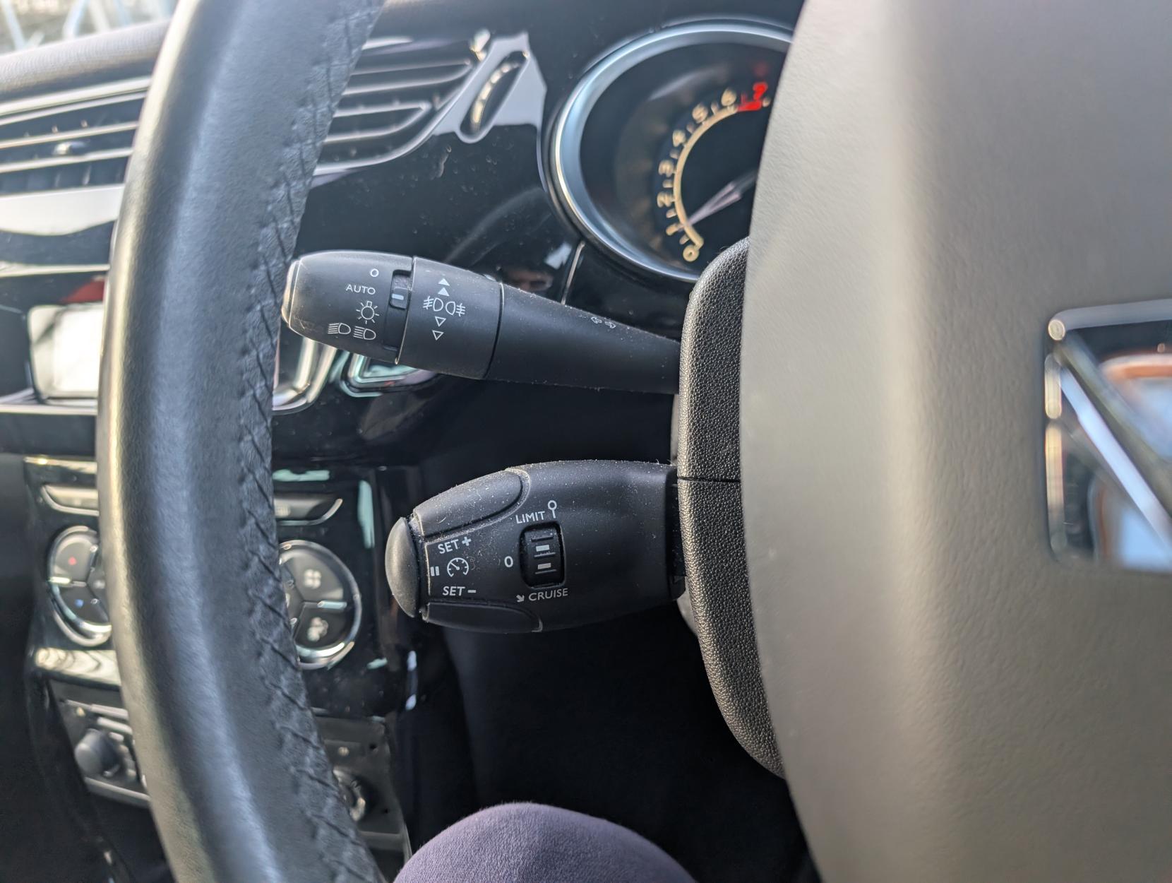 Citroen DS3 1.2 PureTech DStyle Plus Hatchback 3dr Petrol Manual Euro 6 (s/s) (110 ps)