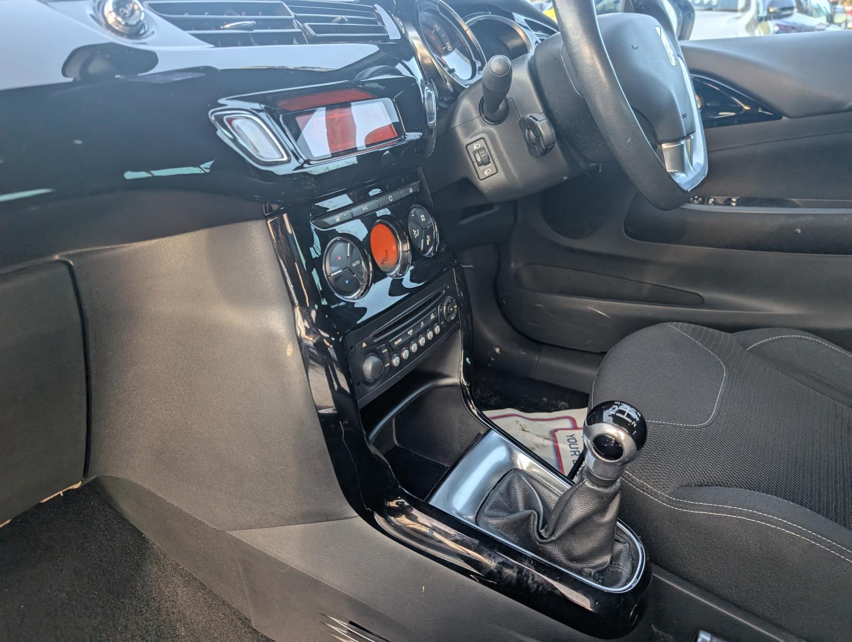 Citroen DS3 1.2 PureTech DStyle Plus Hatchback 3dr Petrol Manual Euro 6 (s/s) (110 ps)