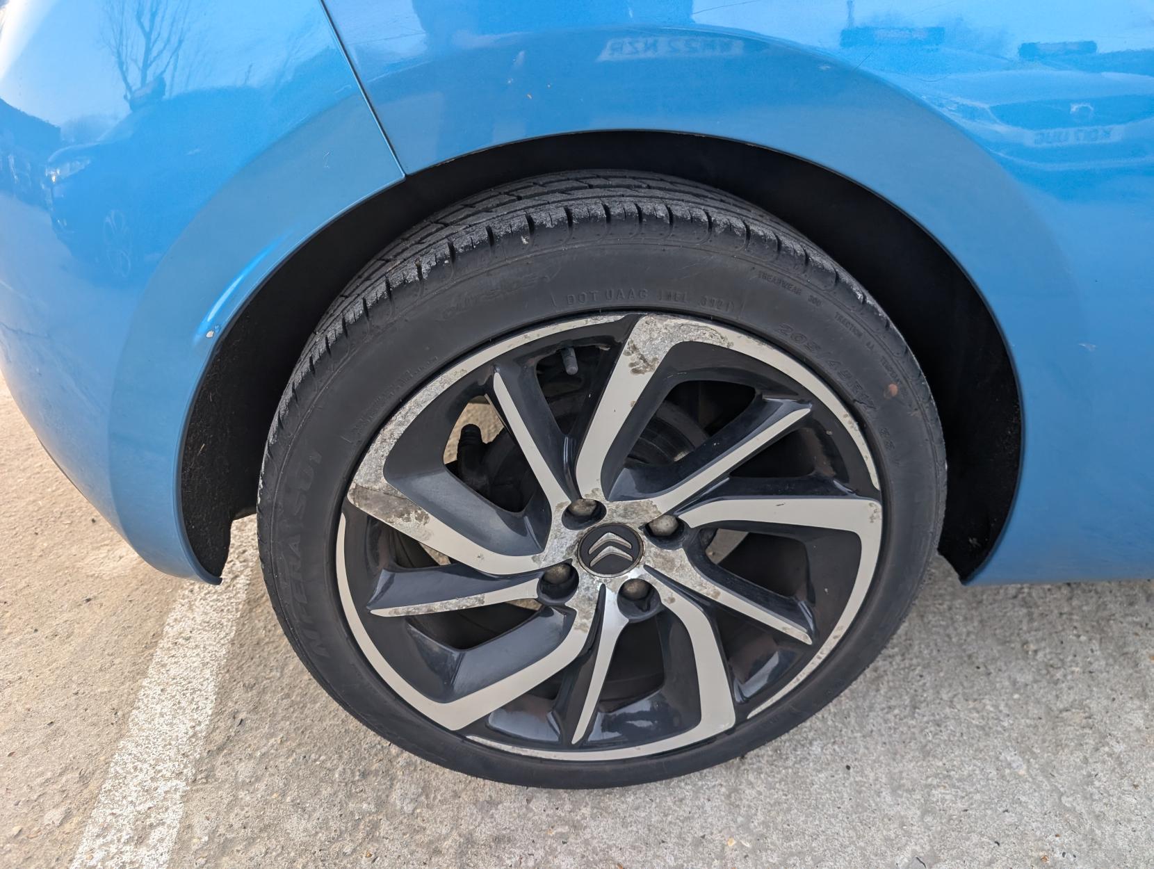 Citroen DS3 1.2 PureTech DStyle Plus Hatchback 3dr Petrol Manual Euro 6 (s/s) (110 ps)