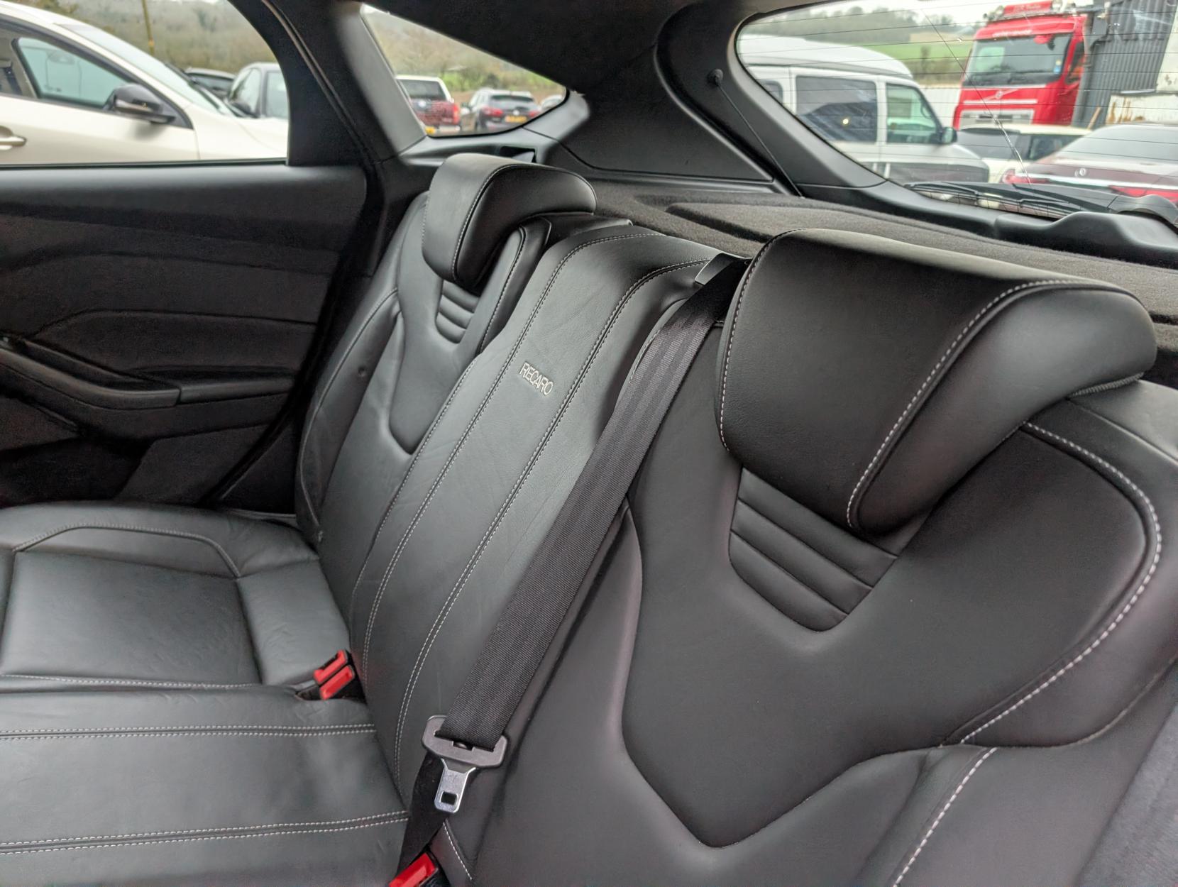 Ford Focus 2.0 TDCi ST-3 Hatchback 5dr Diesel Manual Euro 6 (s/s) (185 ps)