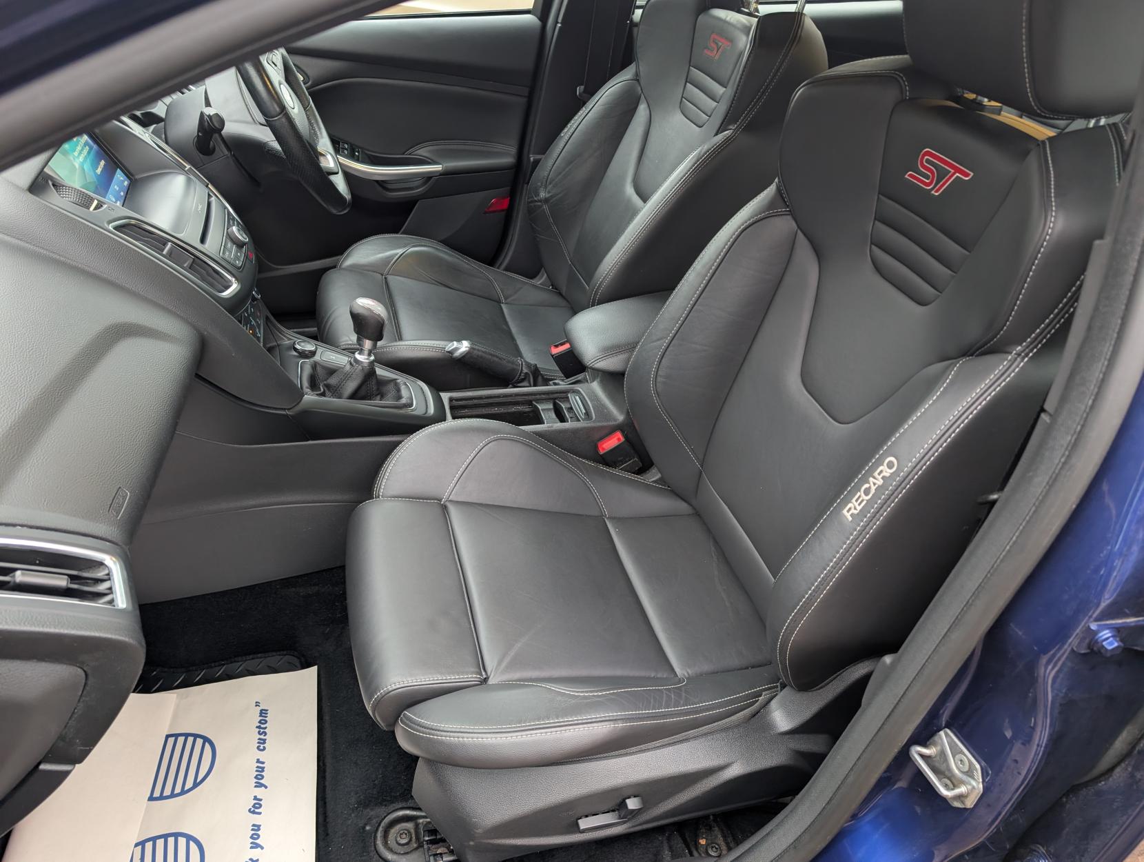 Ford Focus 2.0 TDCi ST-3 Hatchback 5dr Diesel Manual Euro 6 (s/s) (185 ps)