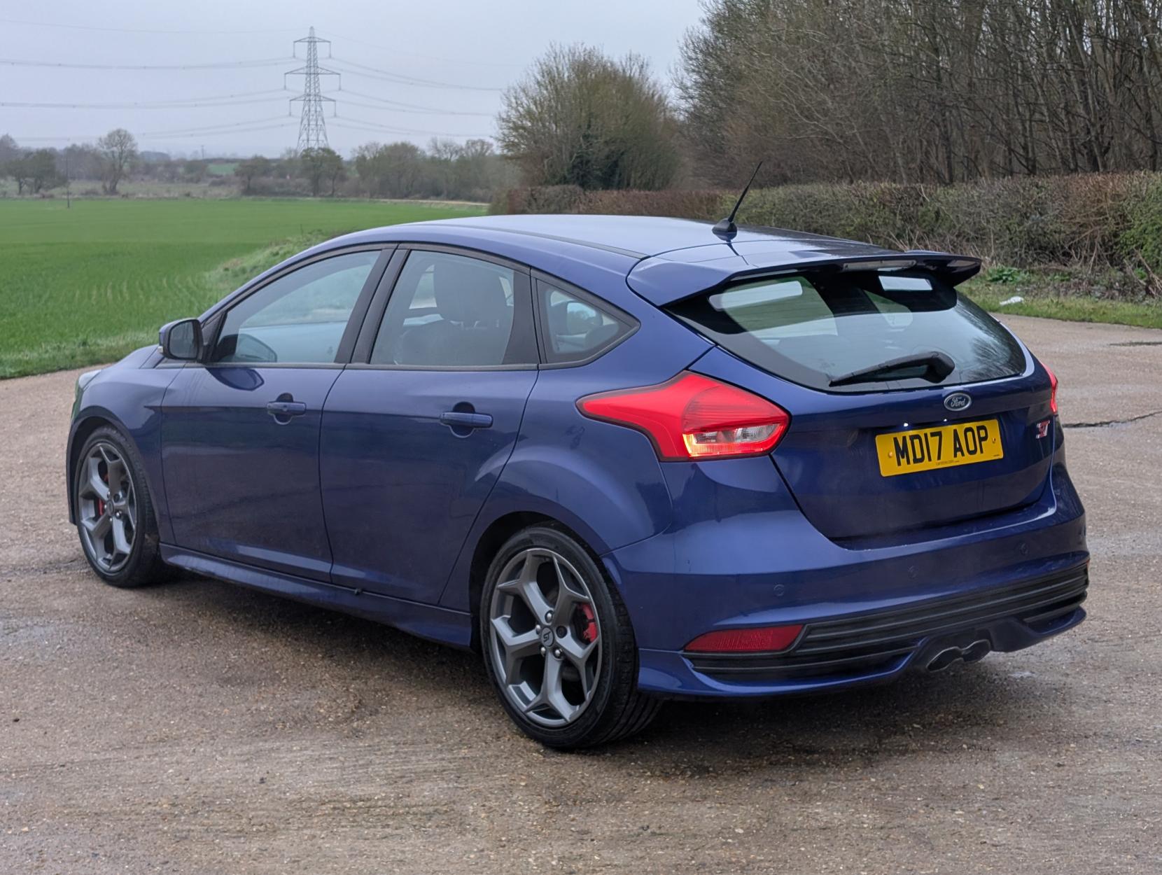 Ford Focus 2.0 TDCi ST-3 Hatchback 5dr Diesel Manual Euro 6 (s/s) (185 ps)