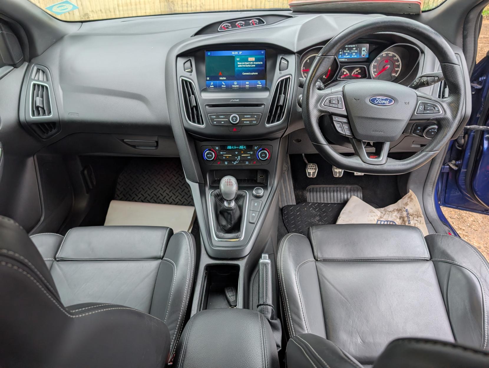 Ford Focus 2.0 TDCi ST-3 Hatchback 5dr Diesel Manual Euro 6 (s/s) (185 ps)