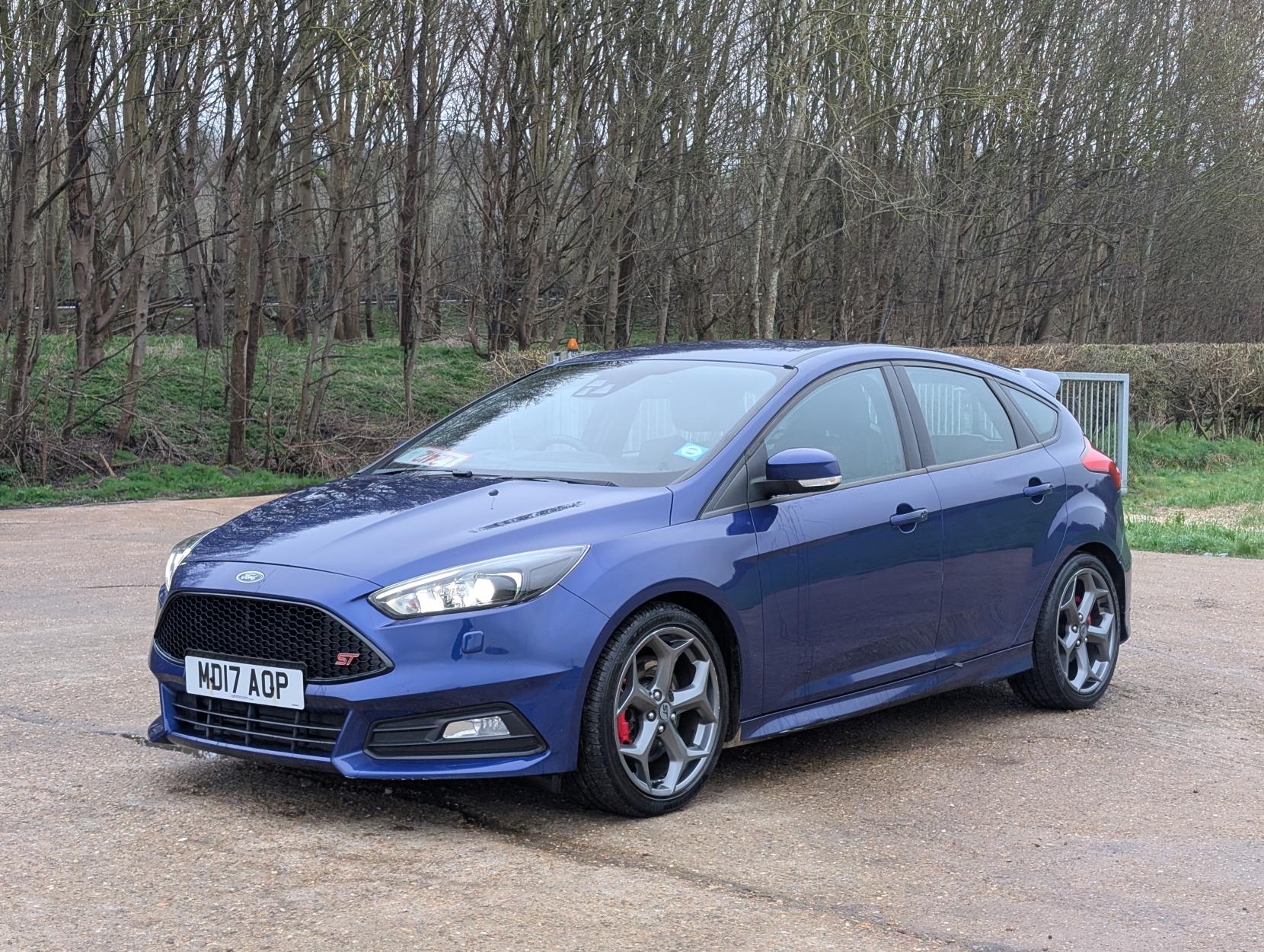 Ford Focus 2.0 TDCi ST-3 Hatchback 5dr Diesel Manual Euro 6 (s/s) (185 ps)
