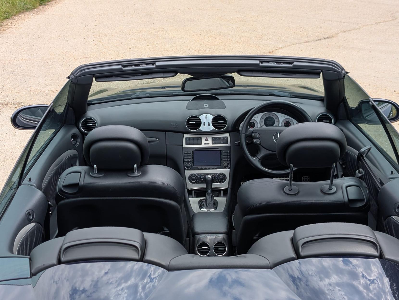 Mercedes-Benz CLK 3.5 CLK350 Sport Cabriolet 2dr Petrol 7G-Tronic (244 g/km, 272 bhp)