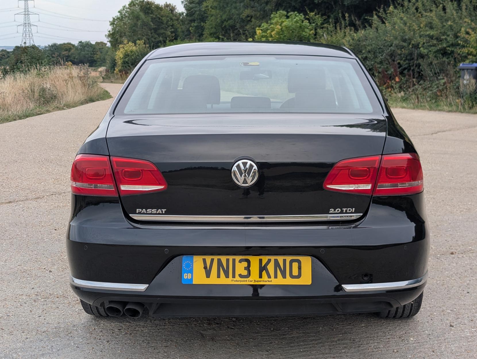 Volkswagen Passat 2.0 TDI BlueMotion Tech Highline Saloon 4dr Diesel Manual Euro 5 (s/s) (140 ps)