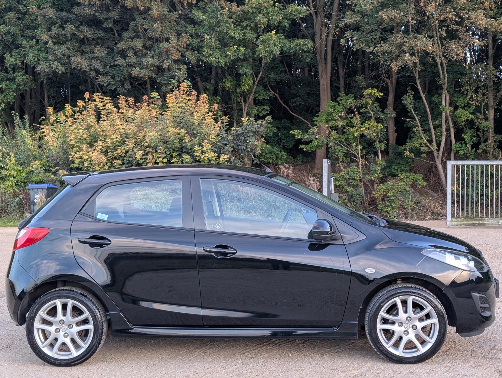 Mazda Mazda2 1.3 Tamura Hatchback 5dr Petrol Manual Euro 5 (84 ps)
